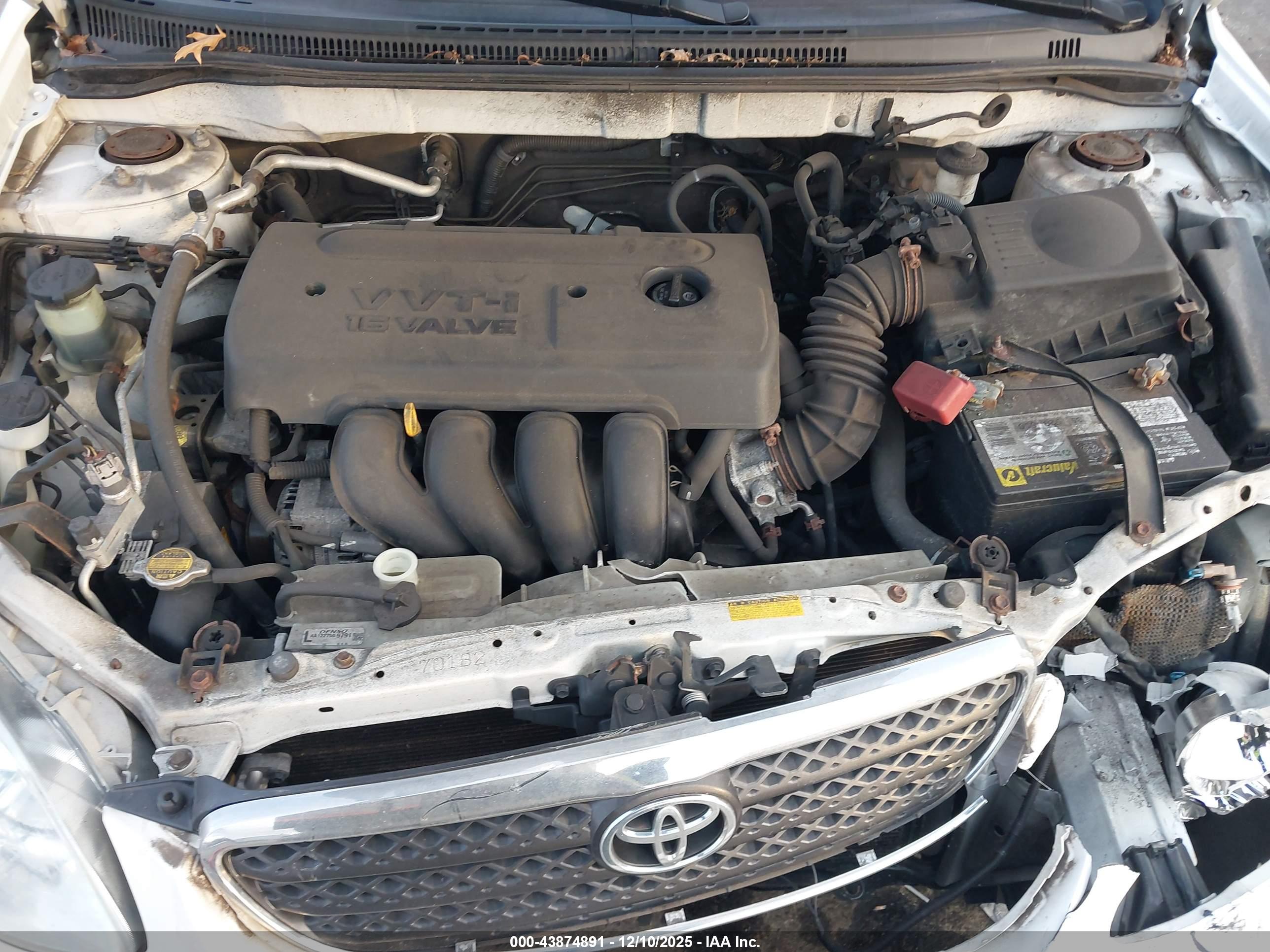 TOYOTA COROLLA image 10