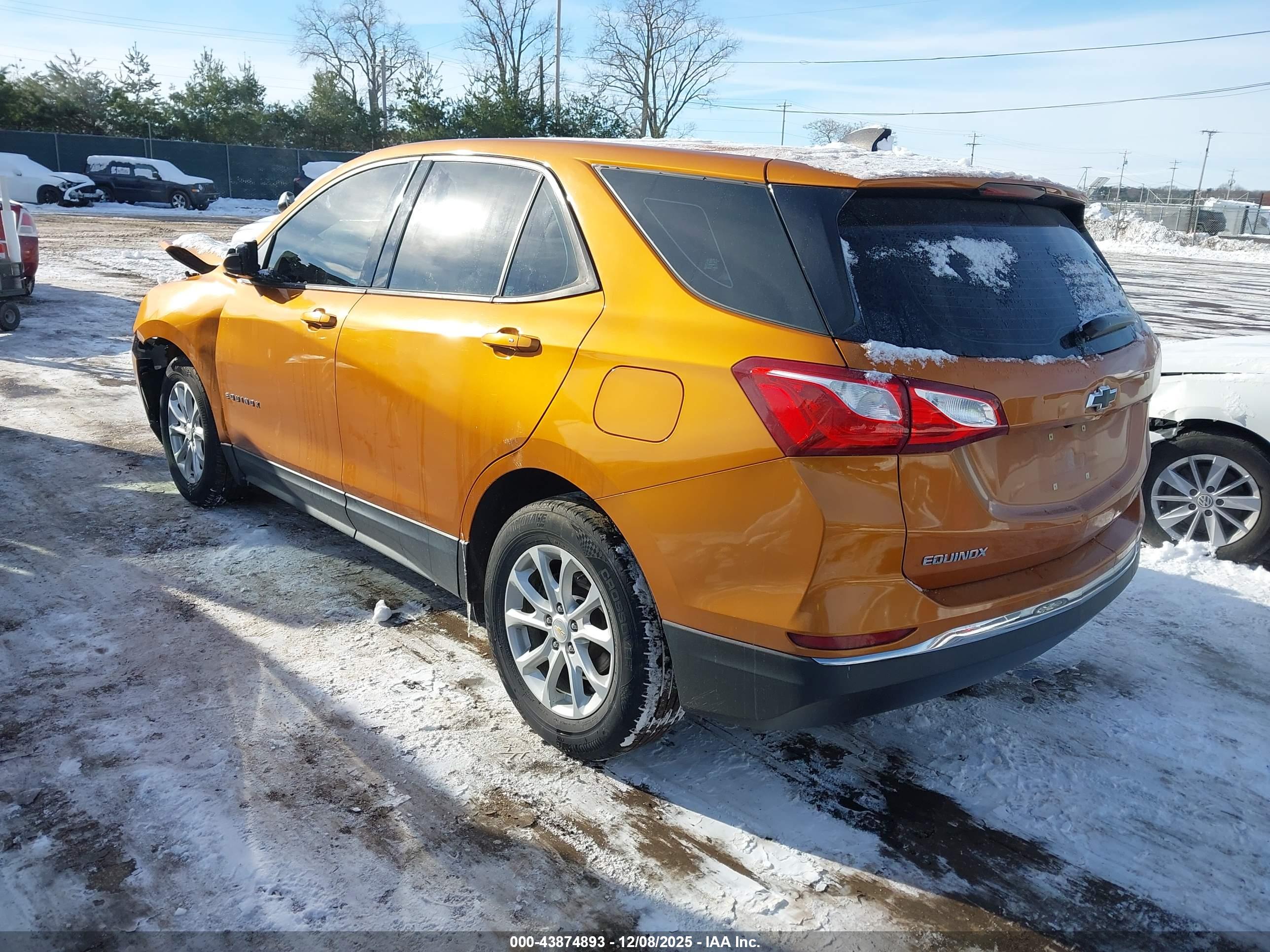 CHEVROLET EQUINOX image 3