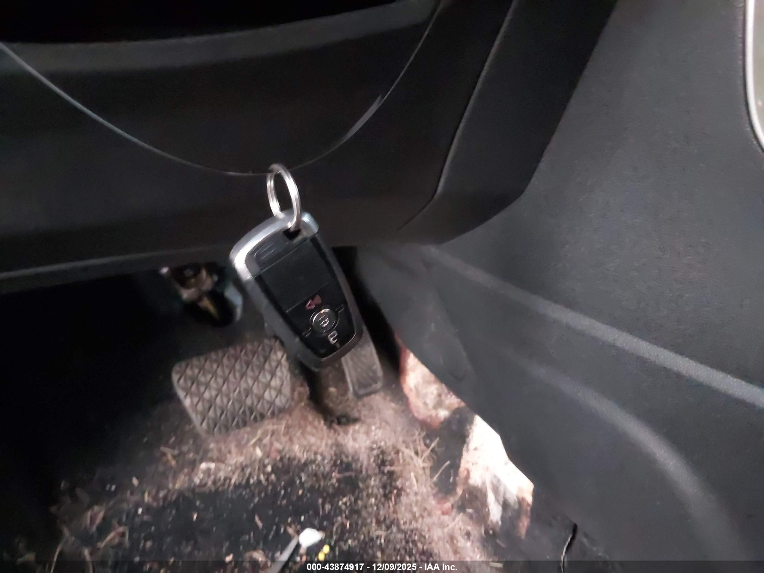 FORD ECOSPORT image 11