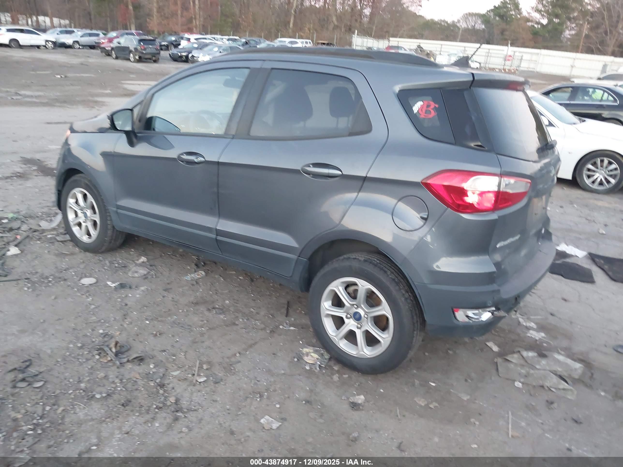 FORD ECOSPORT image 3