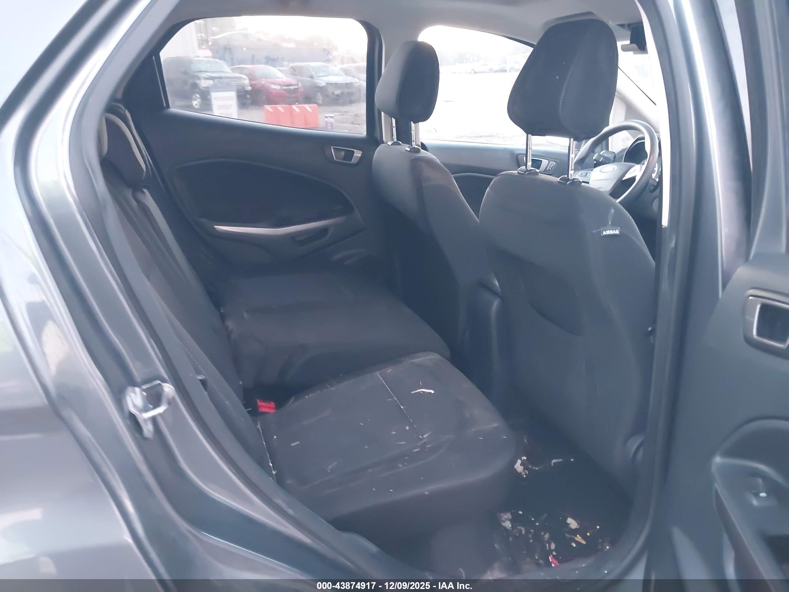 FORD ECOSPORT image 8