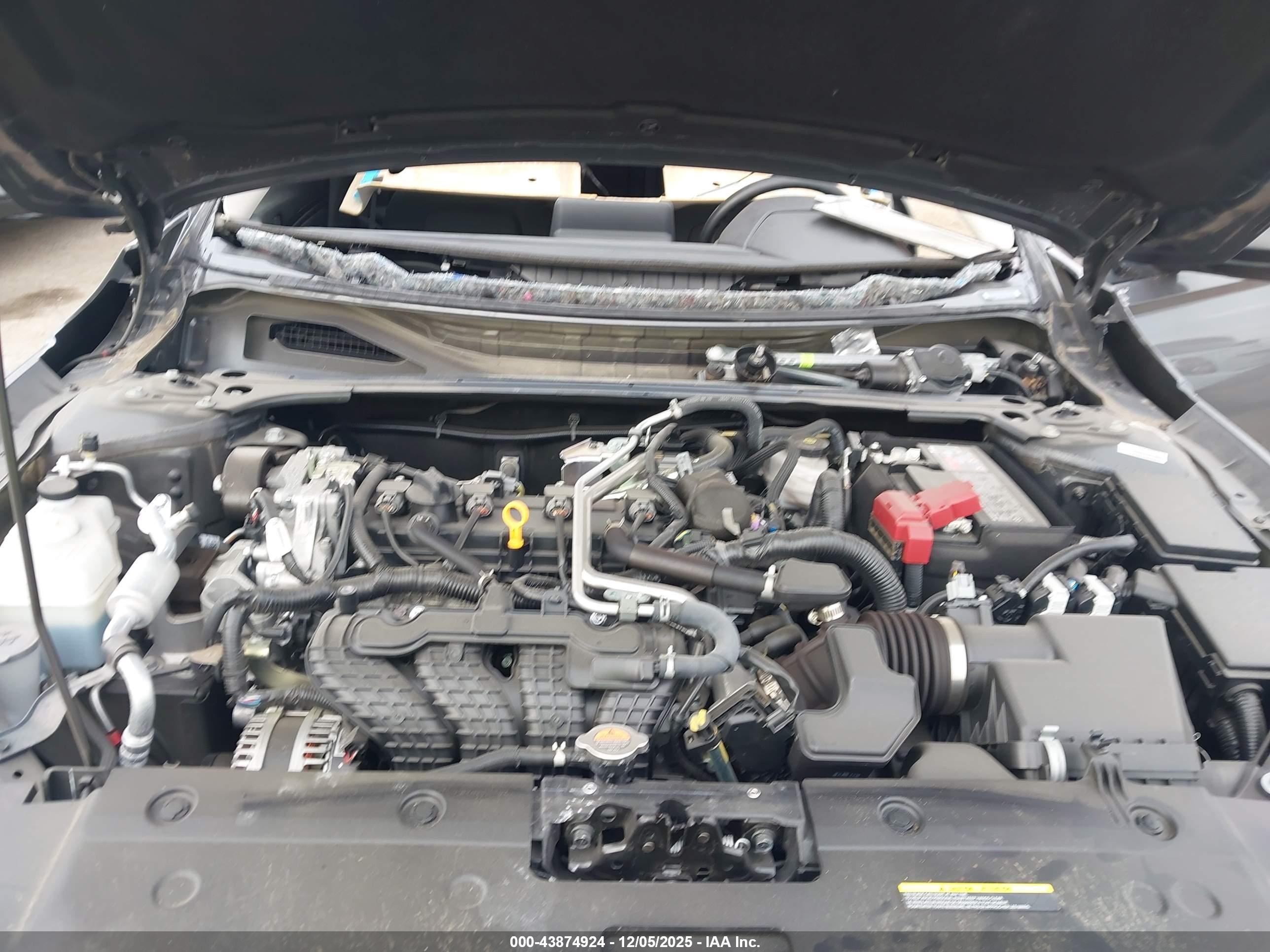 NISSAN ALTIMA image 10