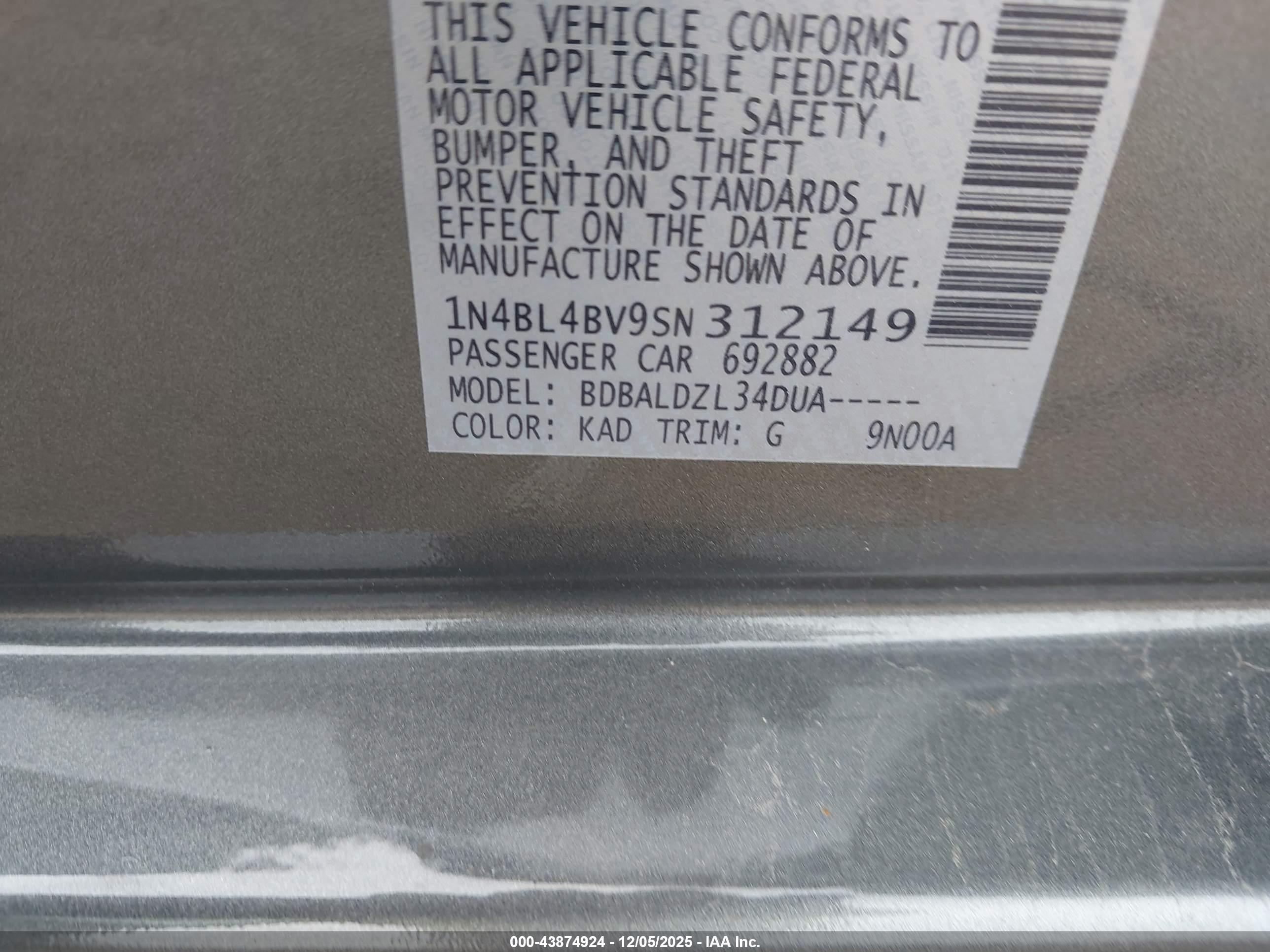 NISSAN ALTIMA image 9