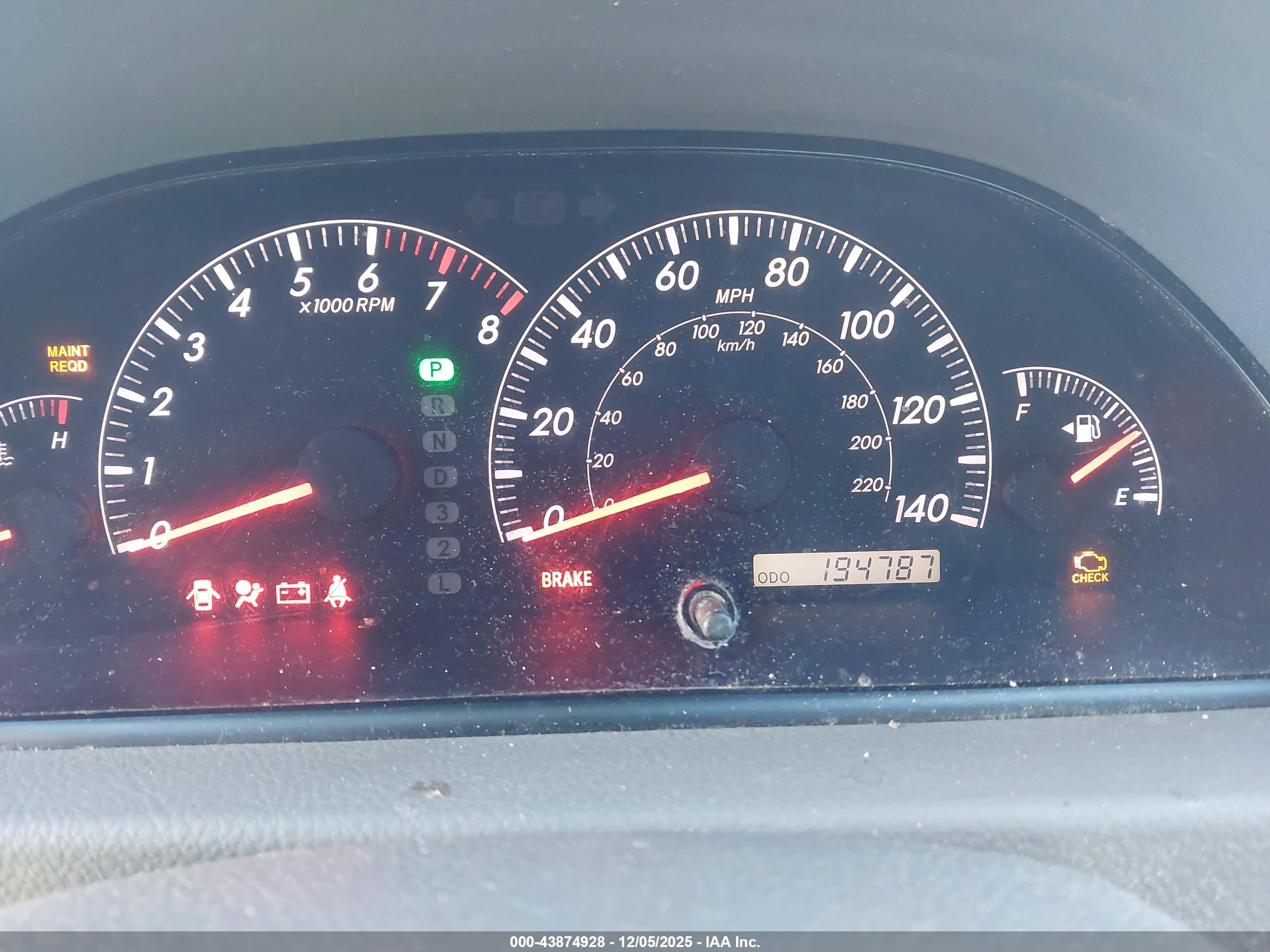 TOYOTA CAMRY image 7