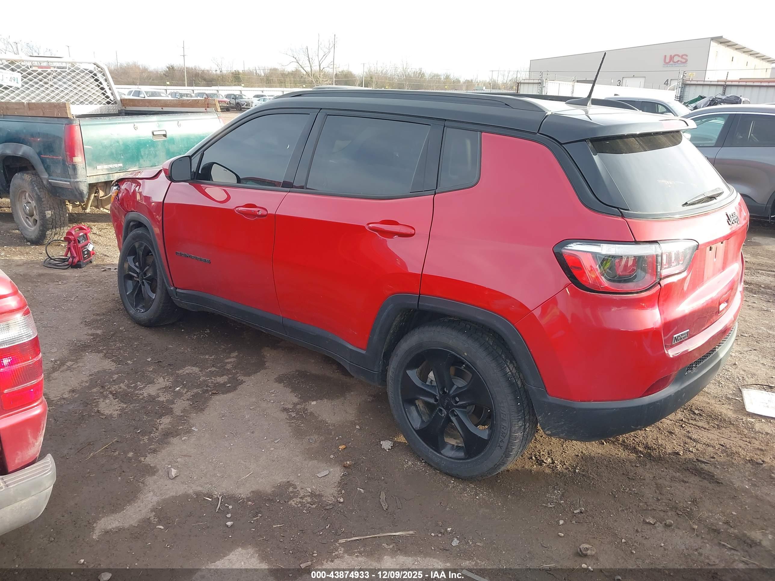 JEEP COMPASS image 3