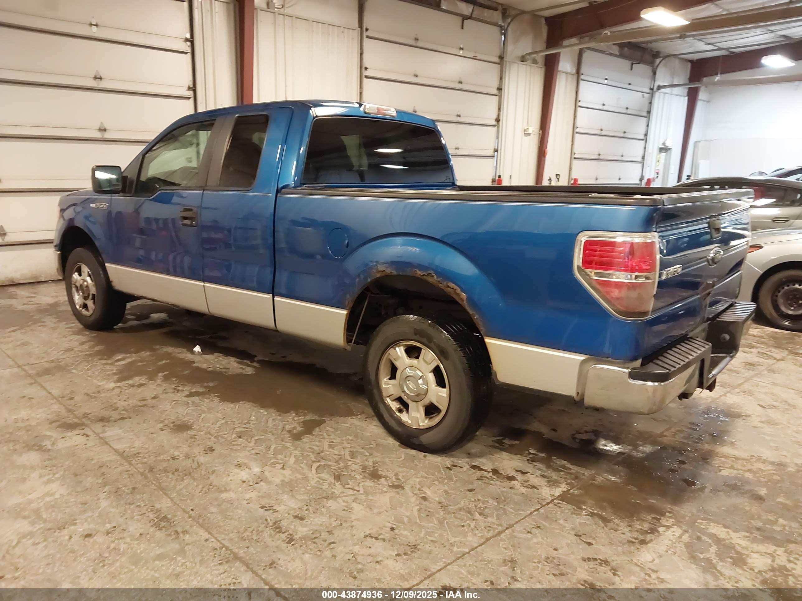 FORD F-150 image 3