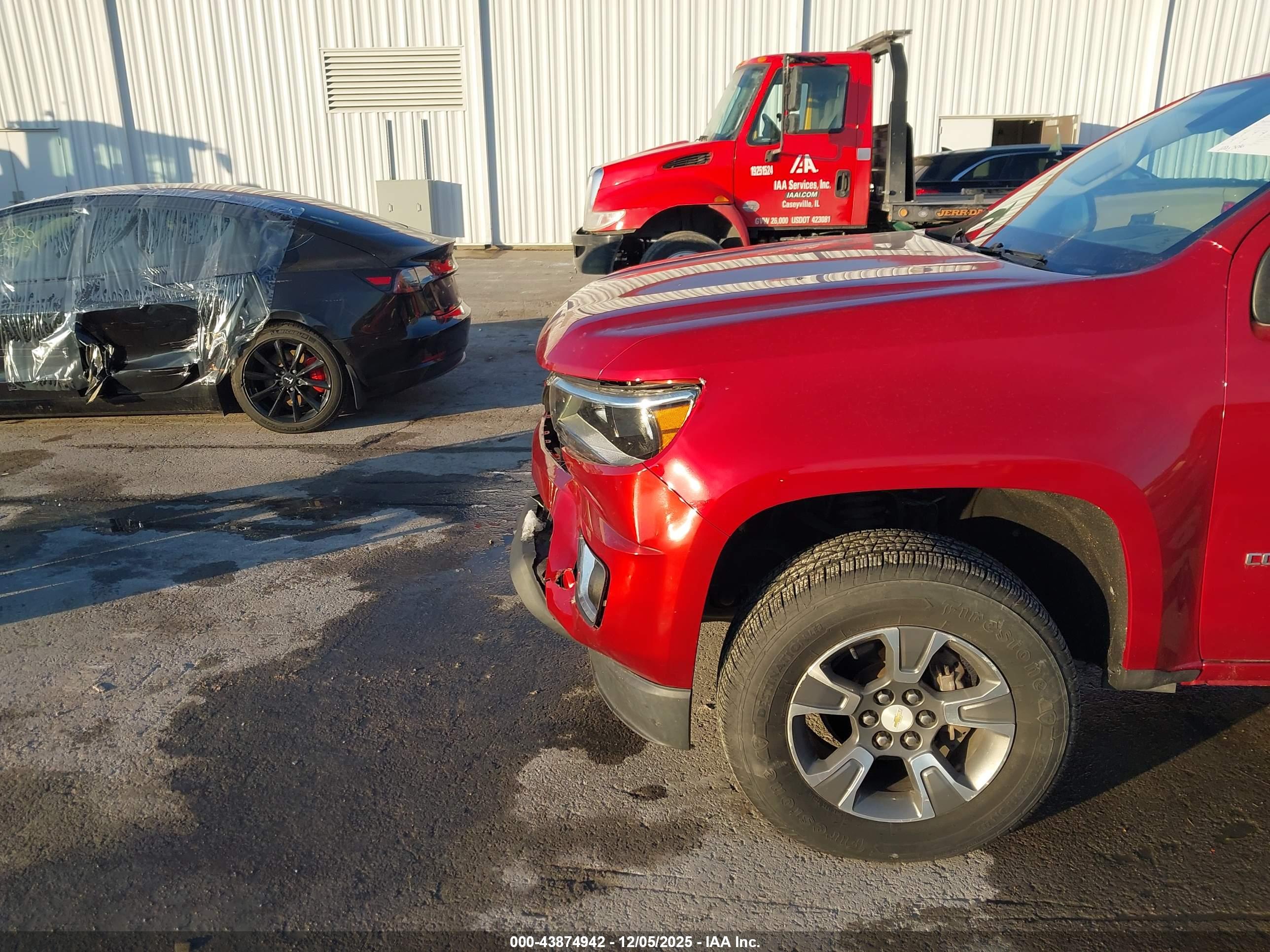 CHEVROLET COLORADO image 6
