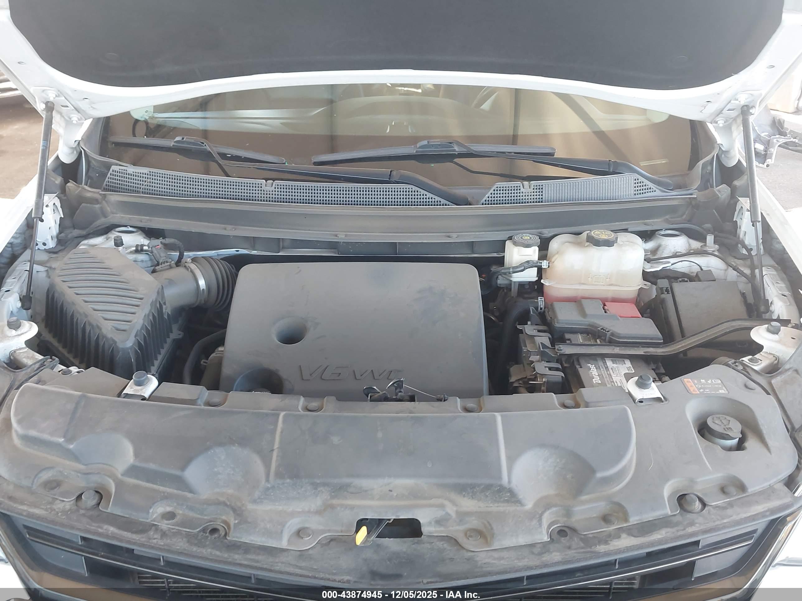 CHEVROLET TRAVERSE image 10