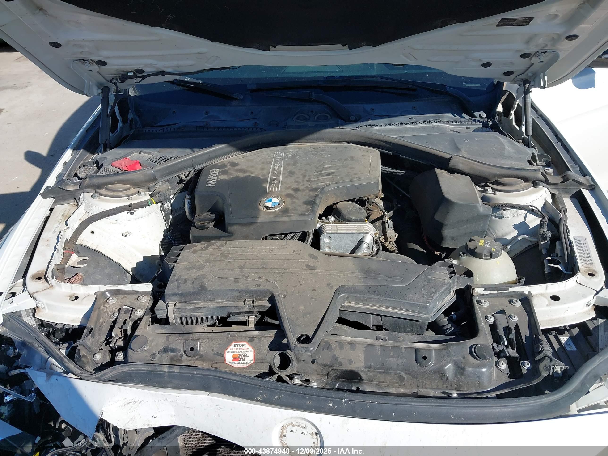 BMW 328I image 10