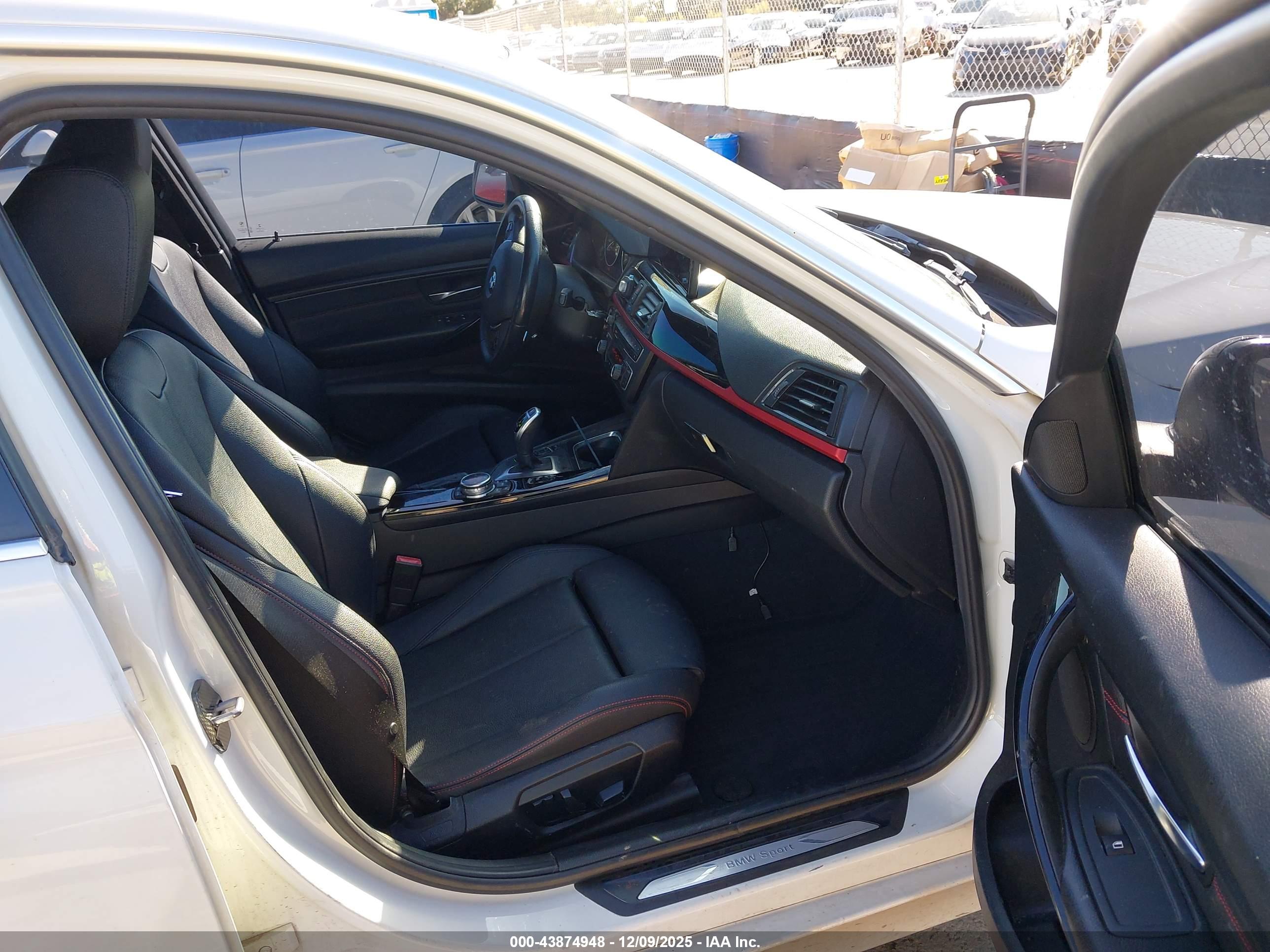 BMW 328I image 5