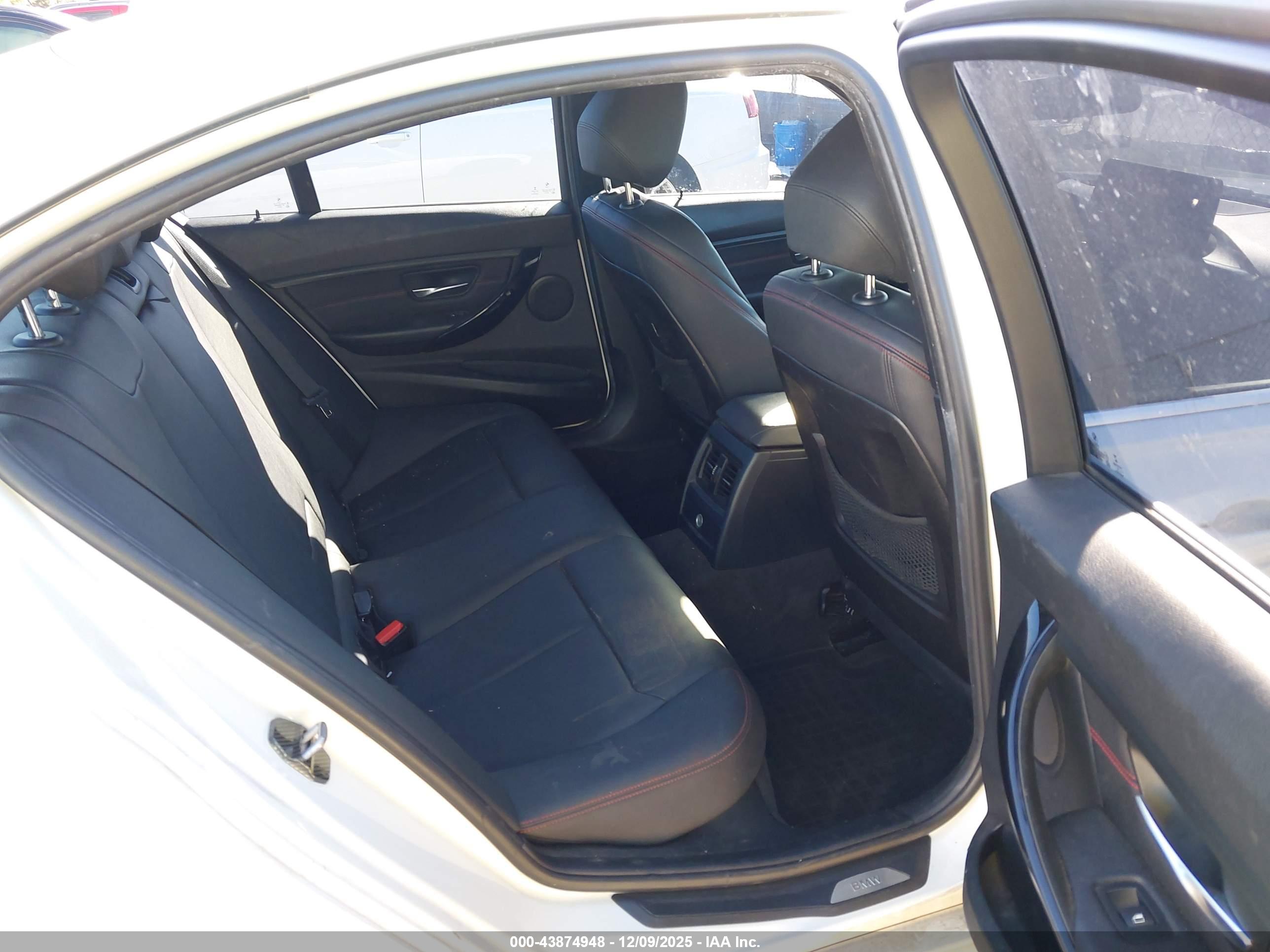 BMW 328I image 8
