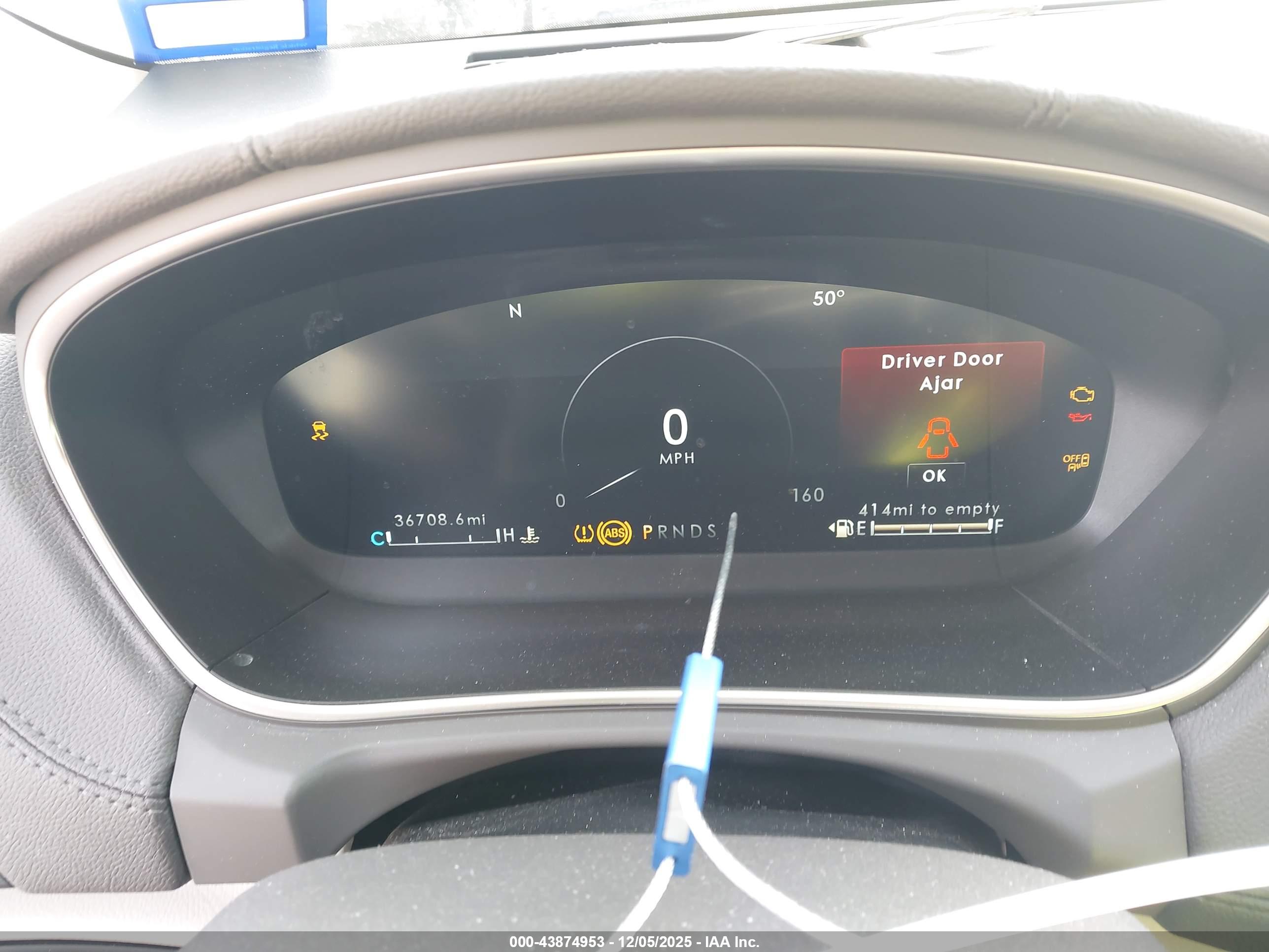 LINCOLN NAUTILUS image 7