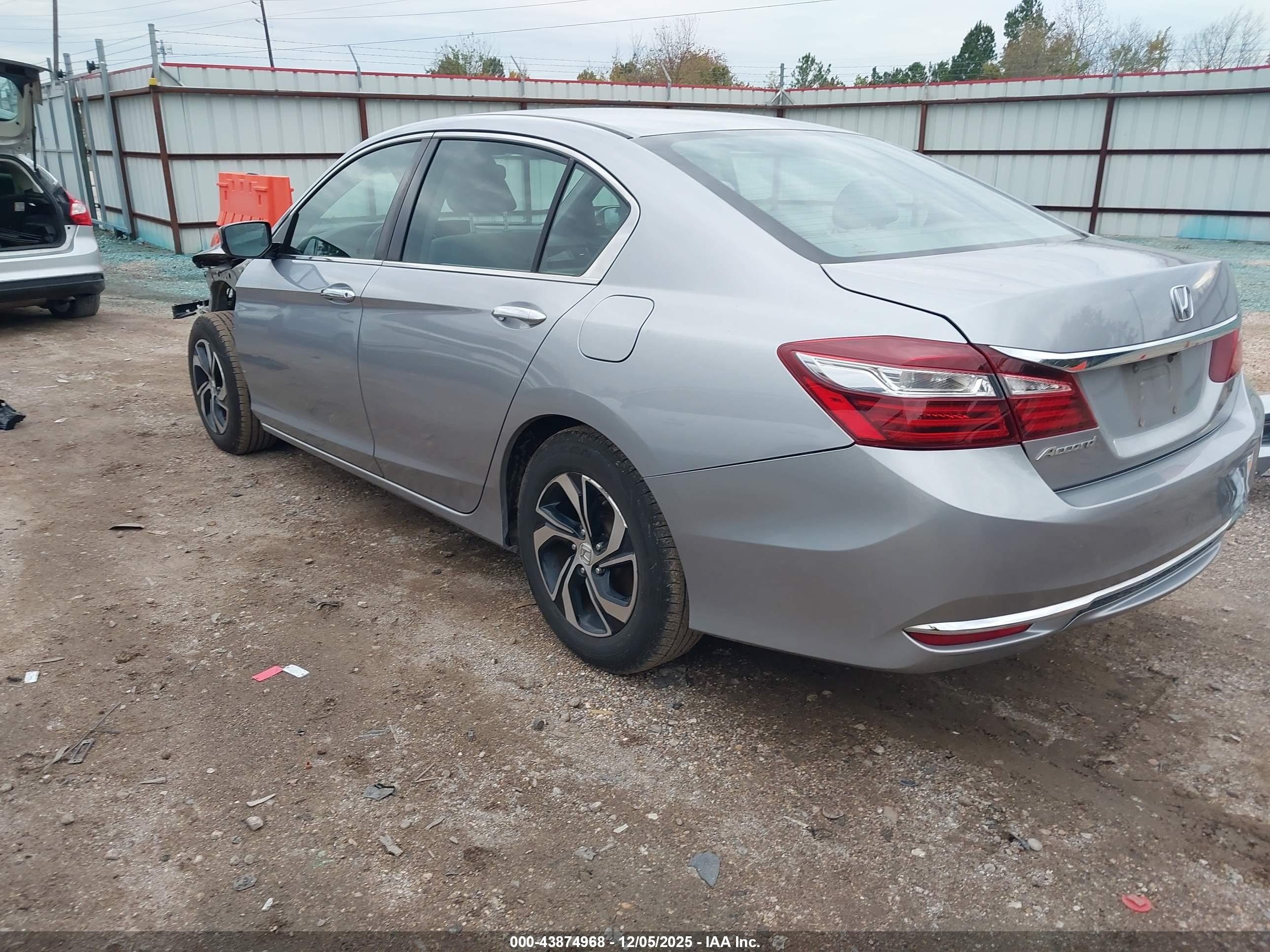 HONDA ACCORD image 3