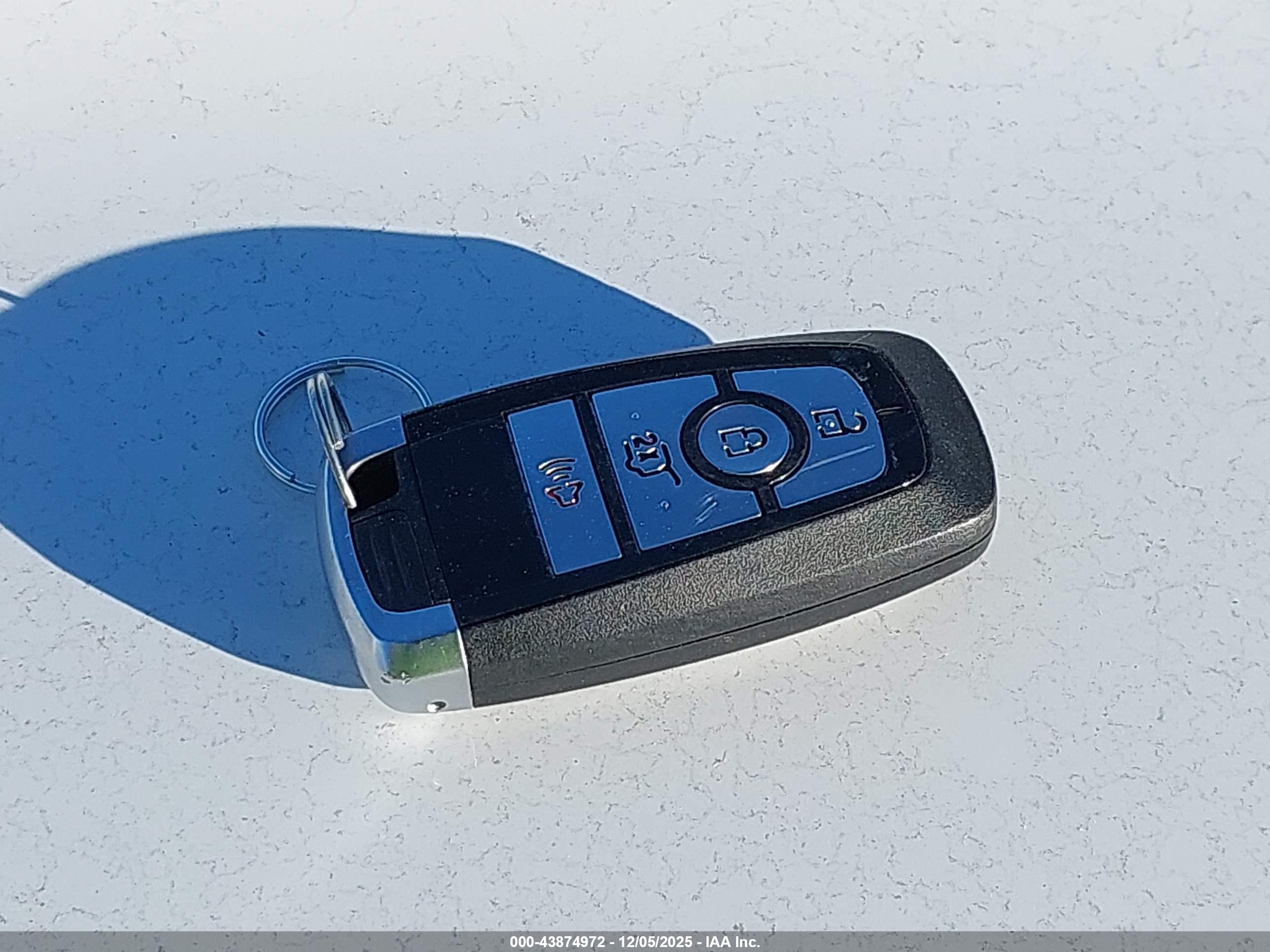 FORD ESCAPE image 11