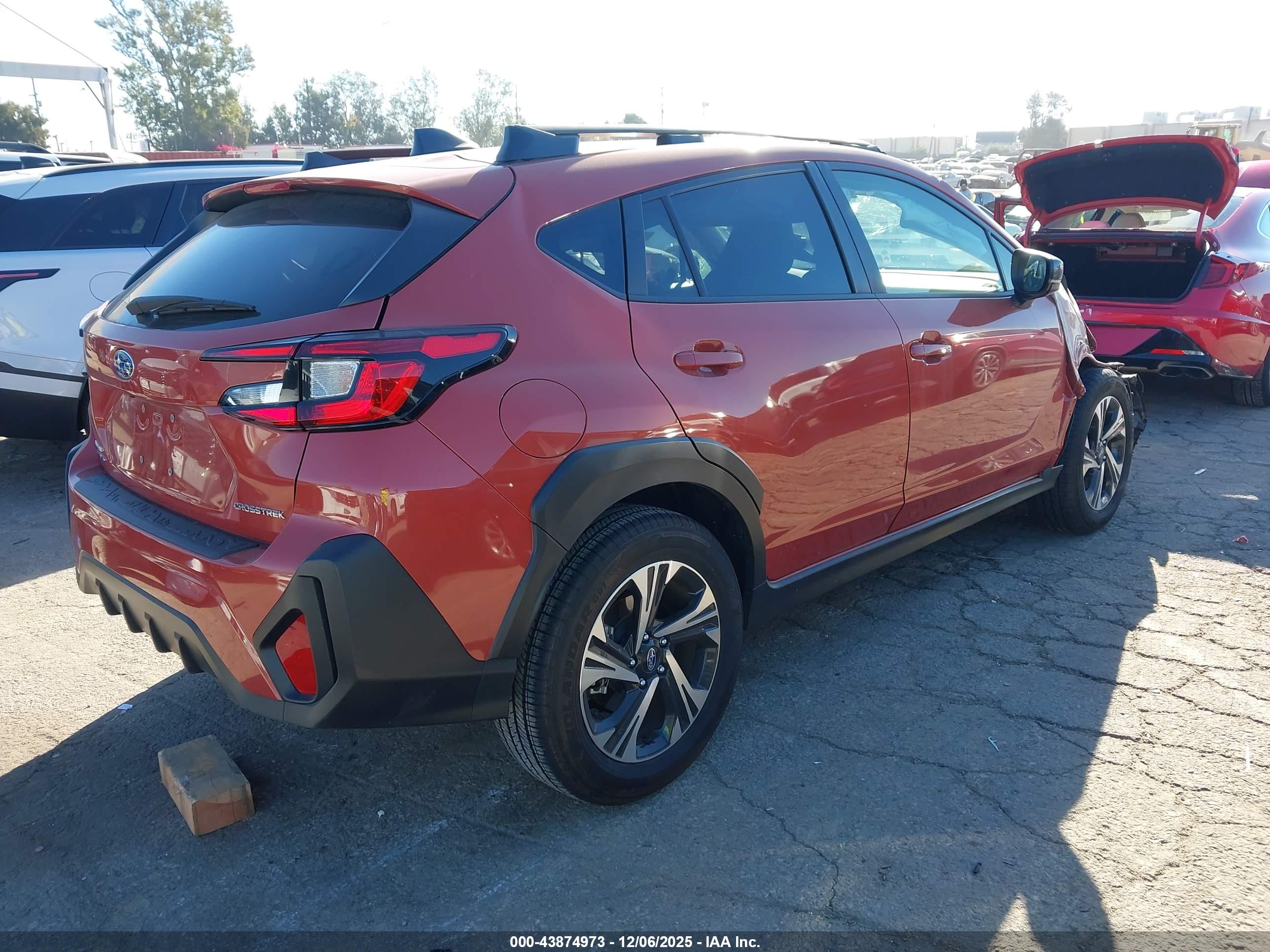 SUBARU CROSSTREK image 4