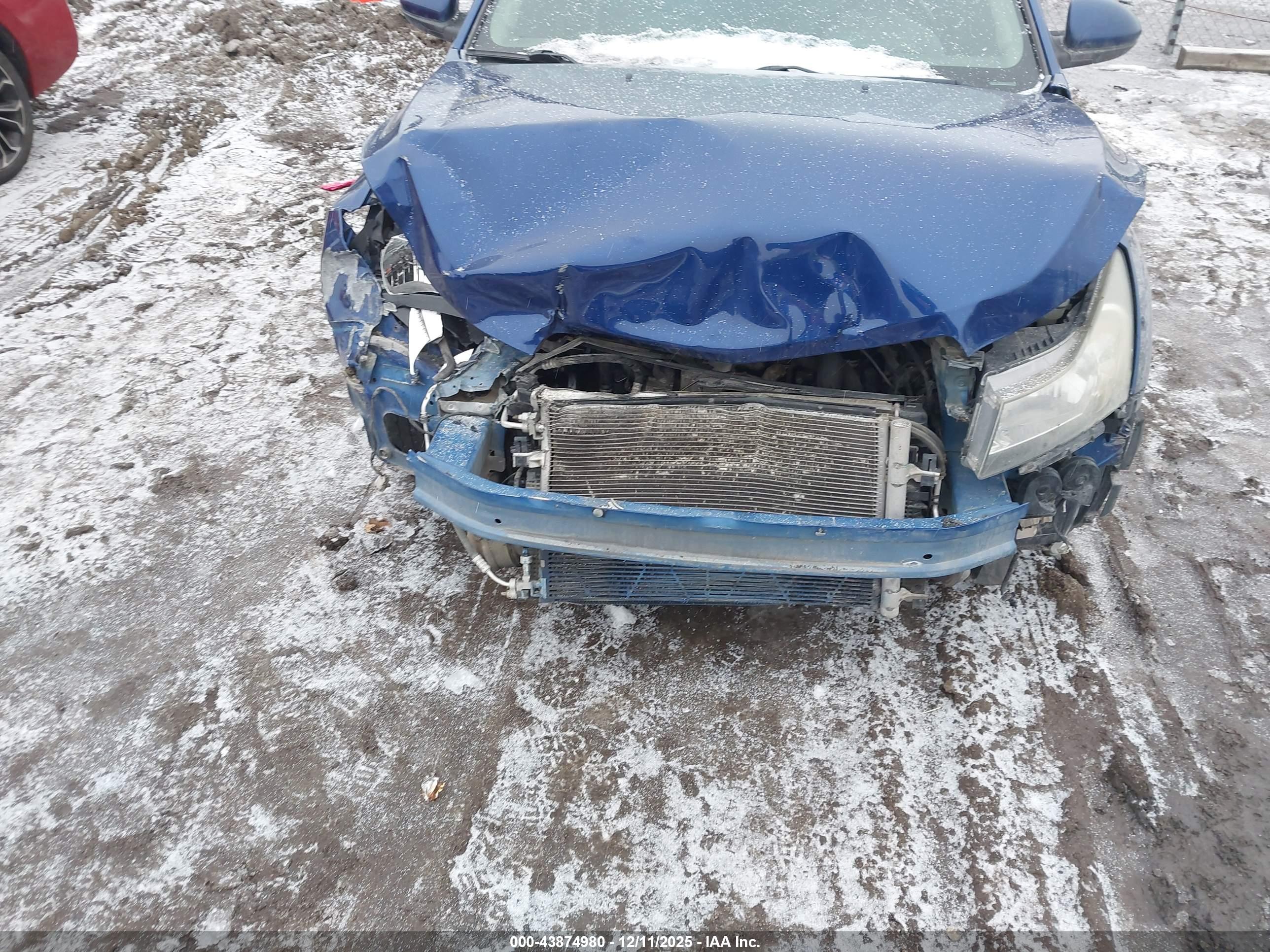 CHEVROLET CRUZE image 6