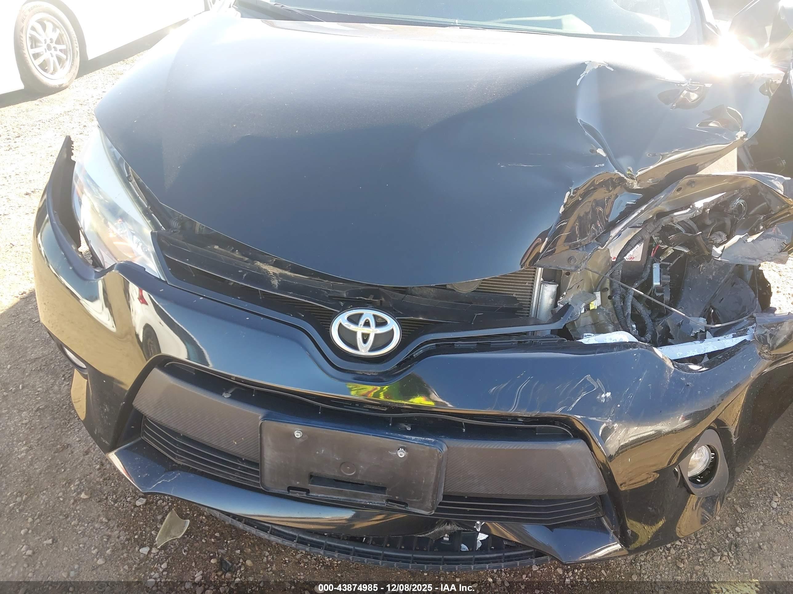 TOYOTA COROLLA image 6
