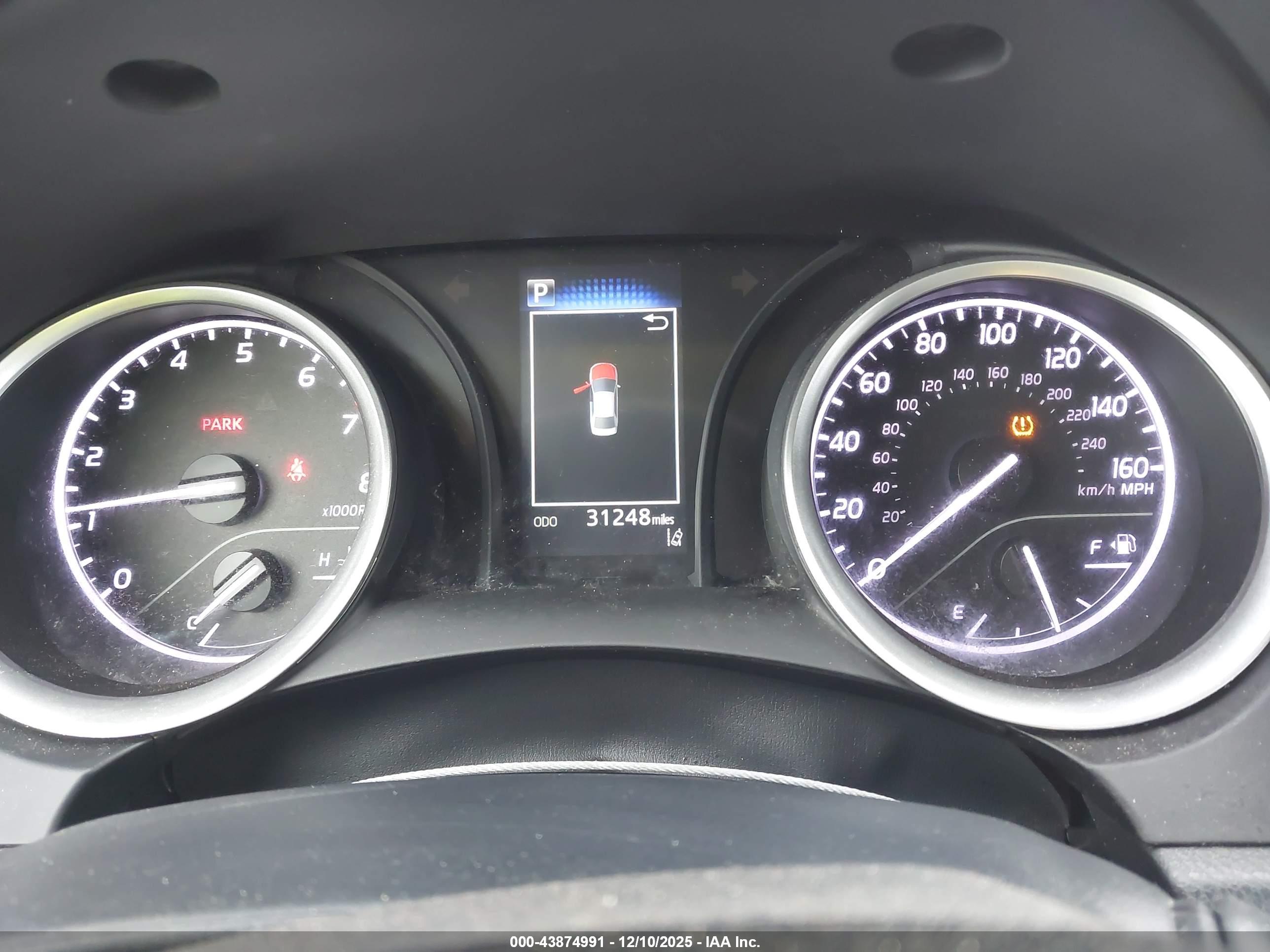 TOYOTA CAMRY image 7