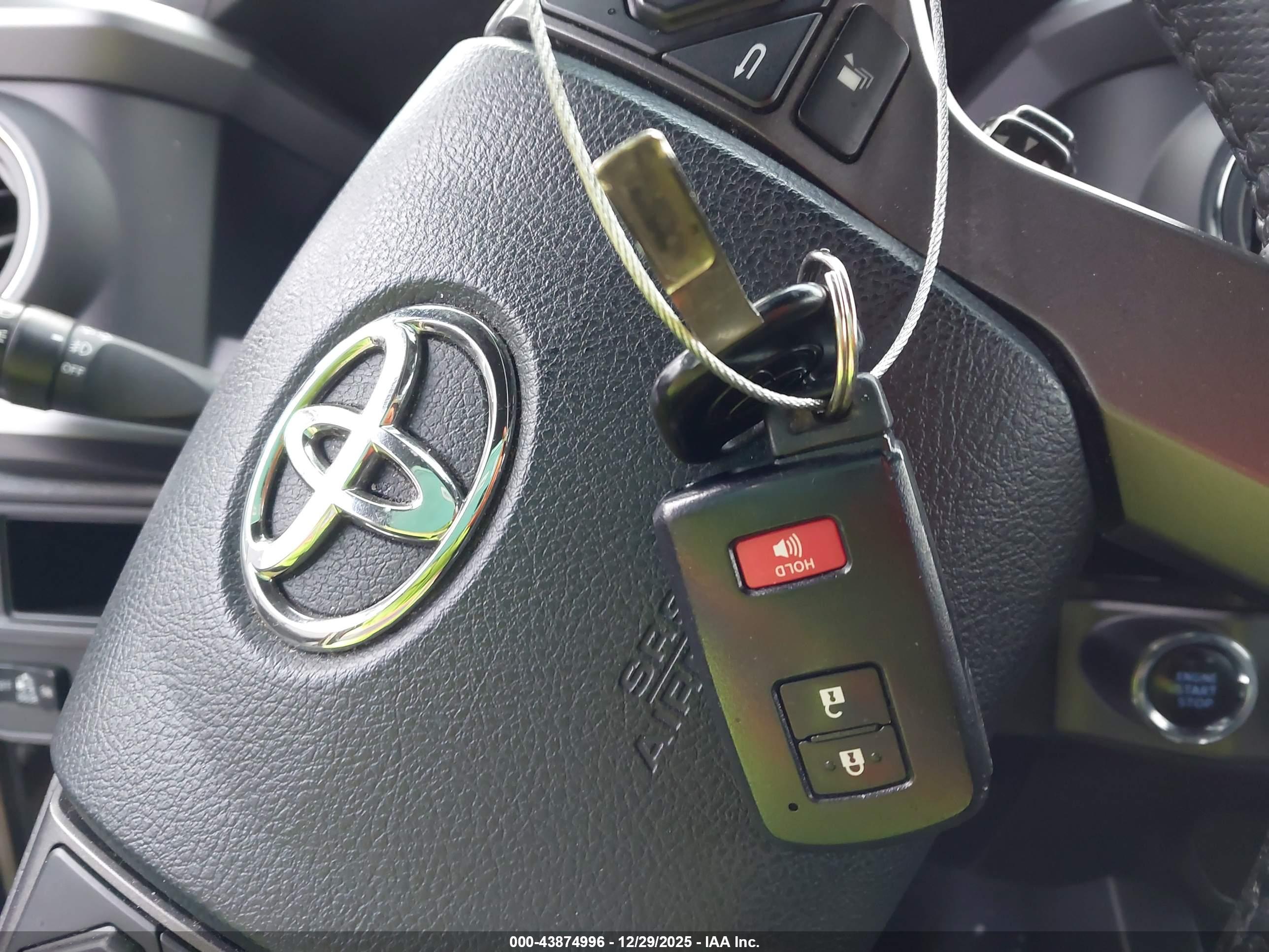 TOYOTA TACOMA image 11