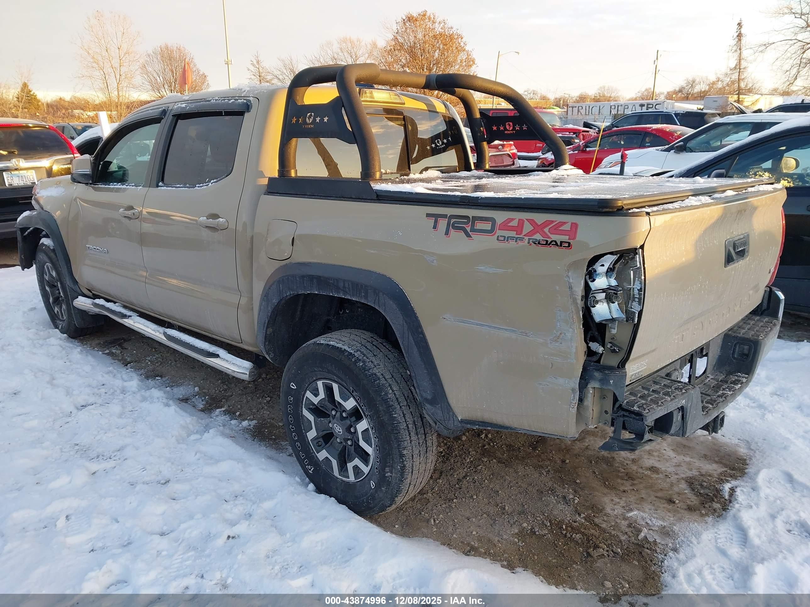 TOYOTA TACOMA image 3