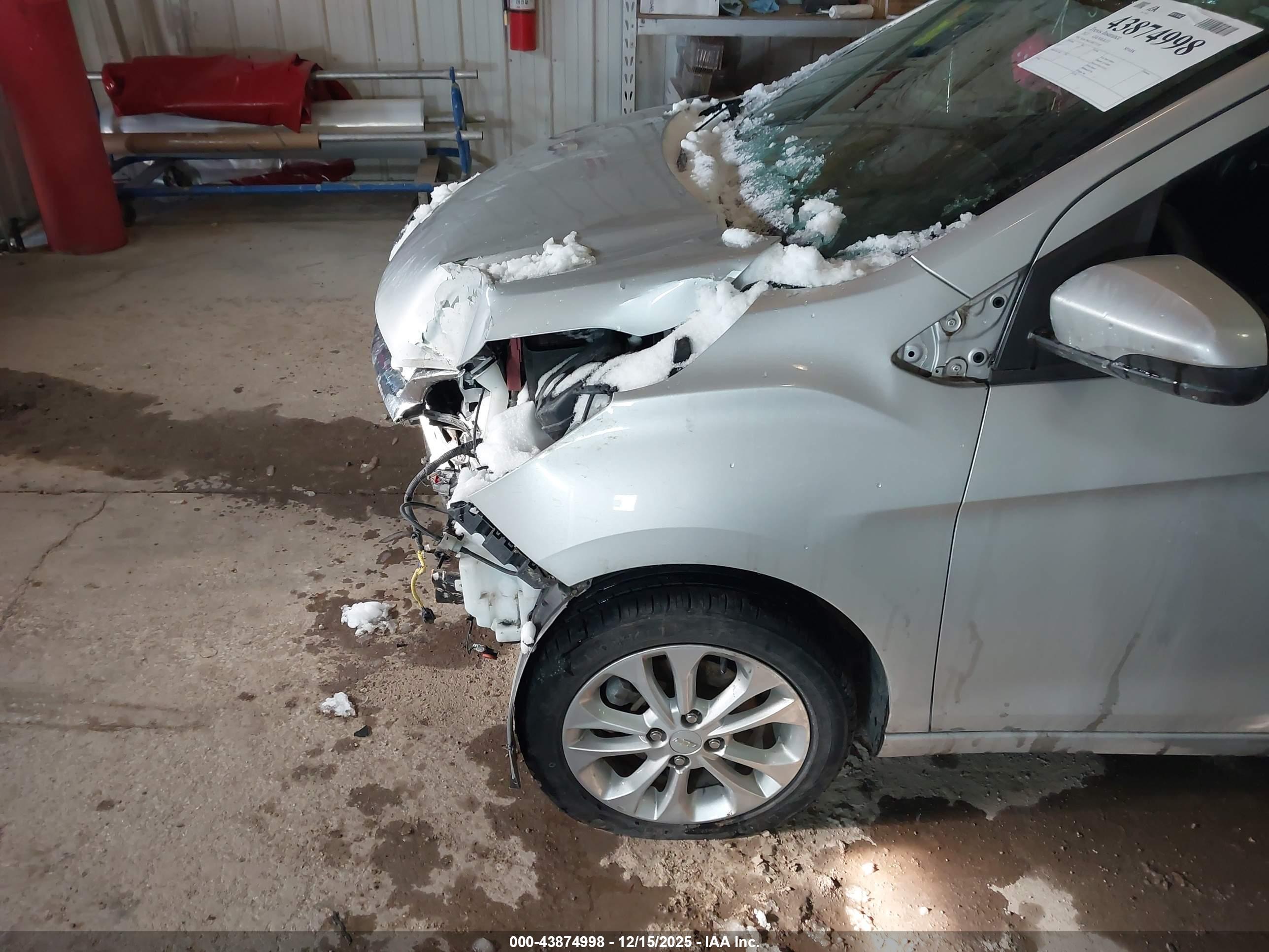 CHEVROLET SPARK image 6