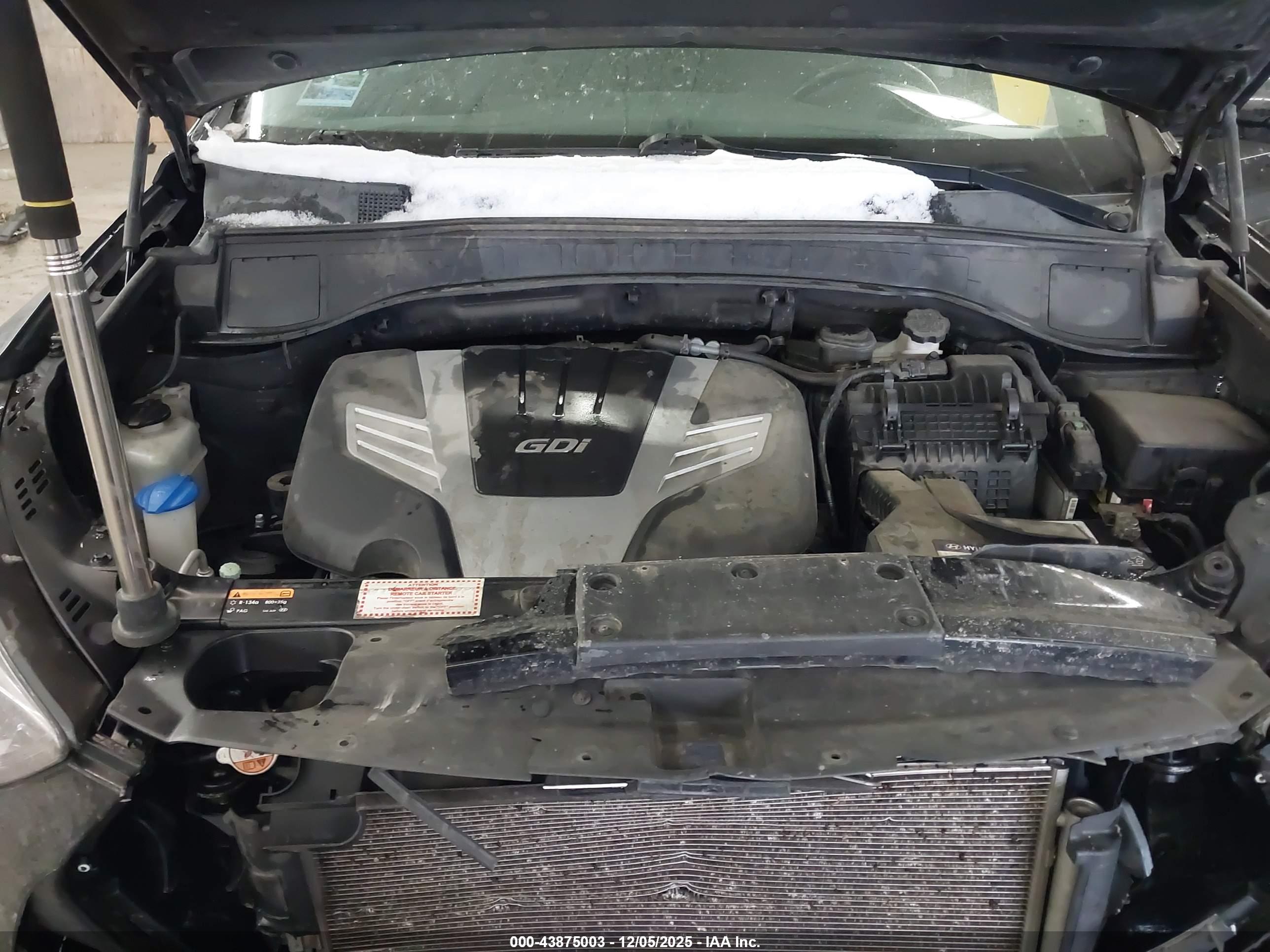 HYUNDAI SANTA image 10