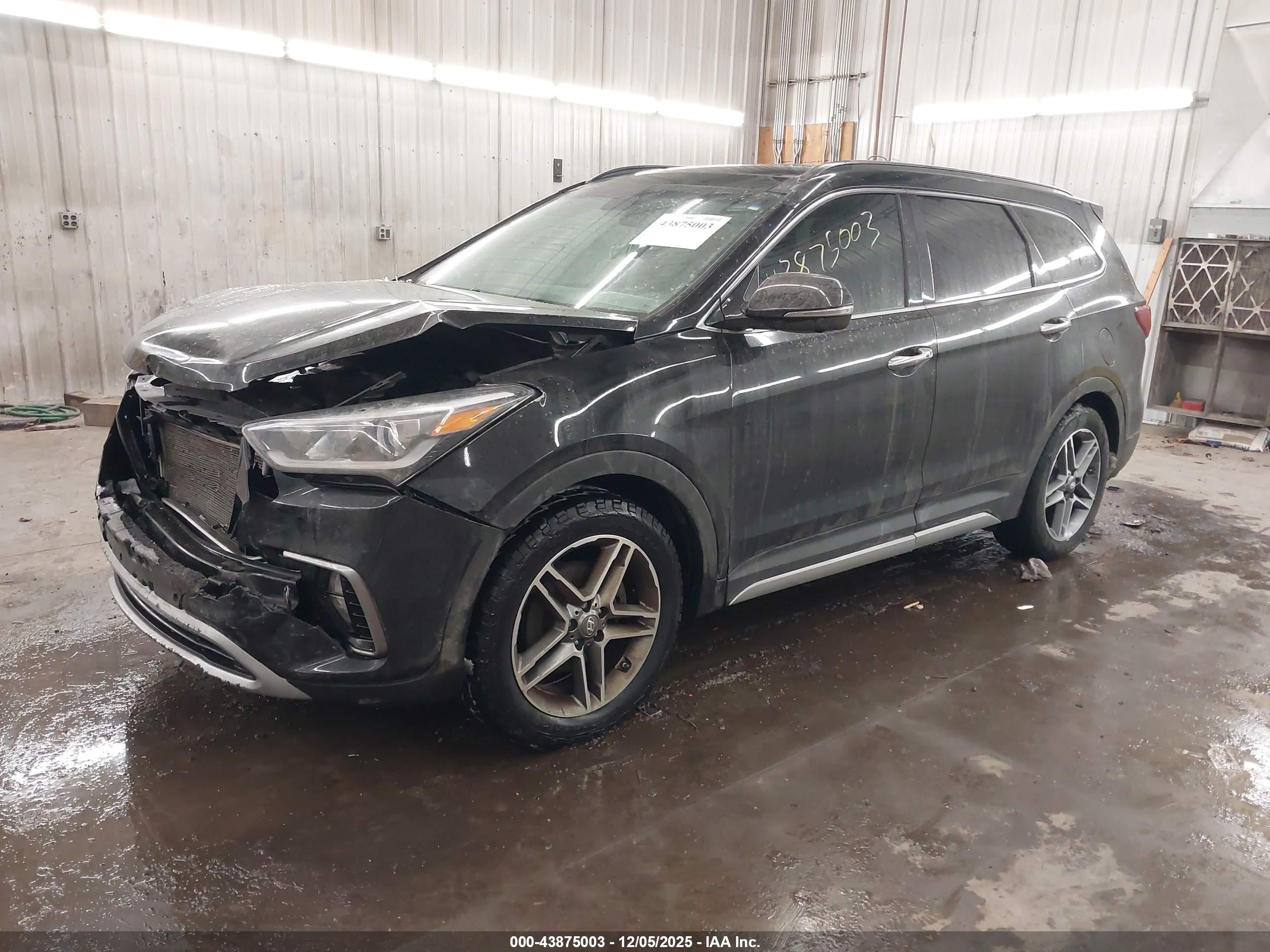 HYUNDAI SANTA image 2