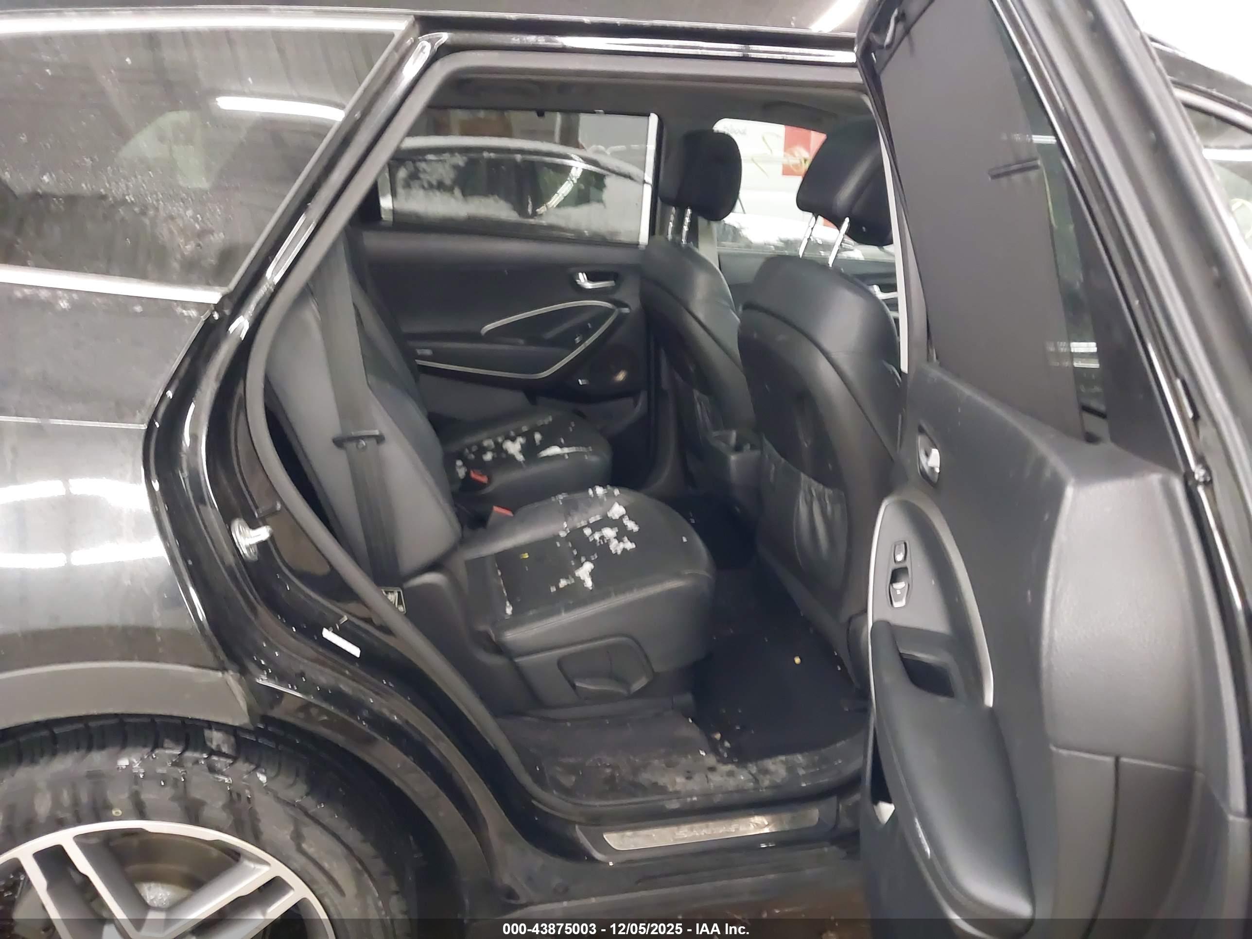 HYUNDAI SANTA image 8