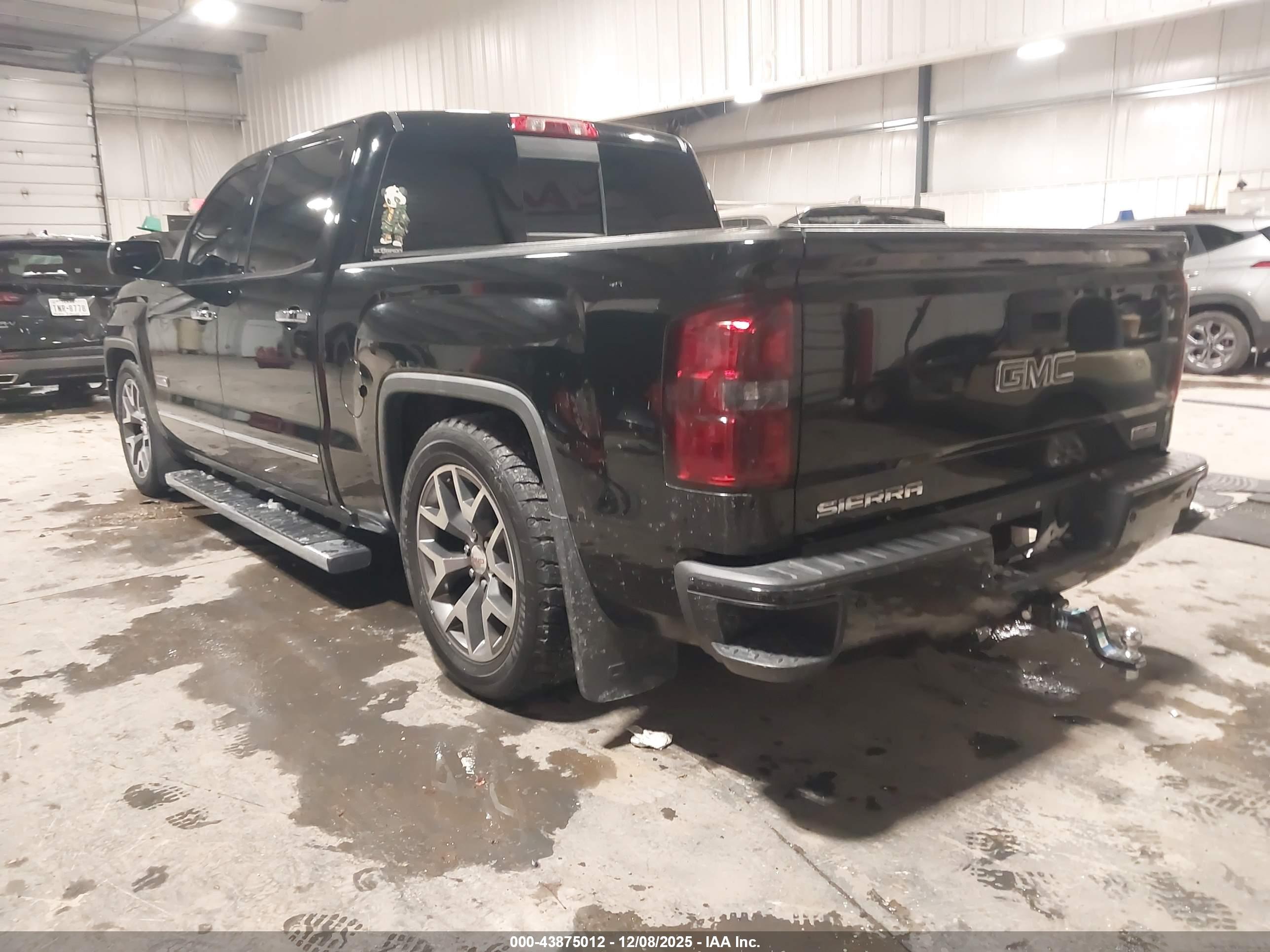 GMC SIERRA image 3
