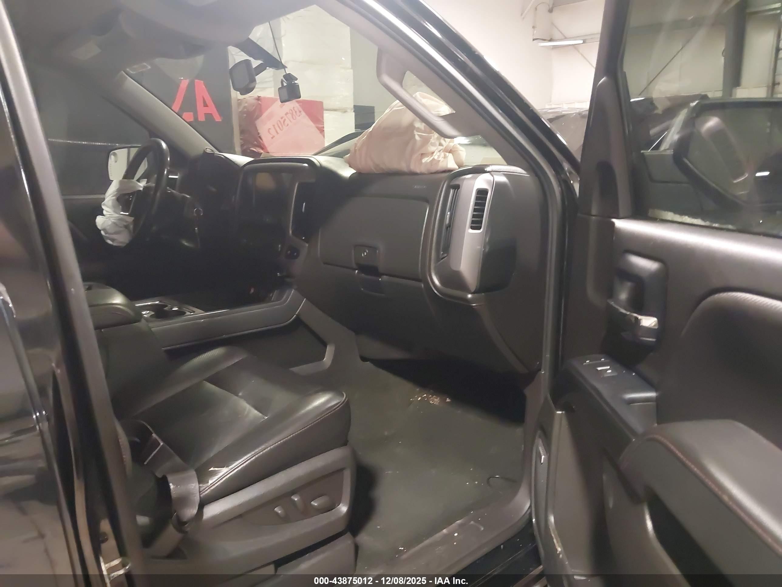 GMC SIERRA image 5