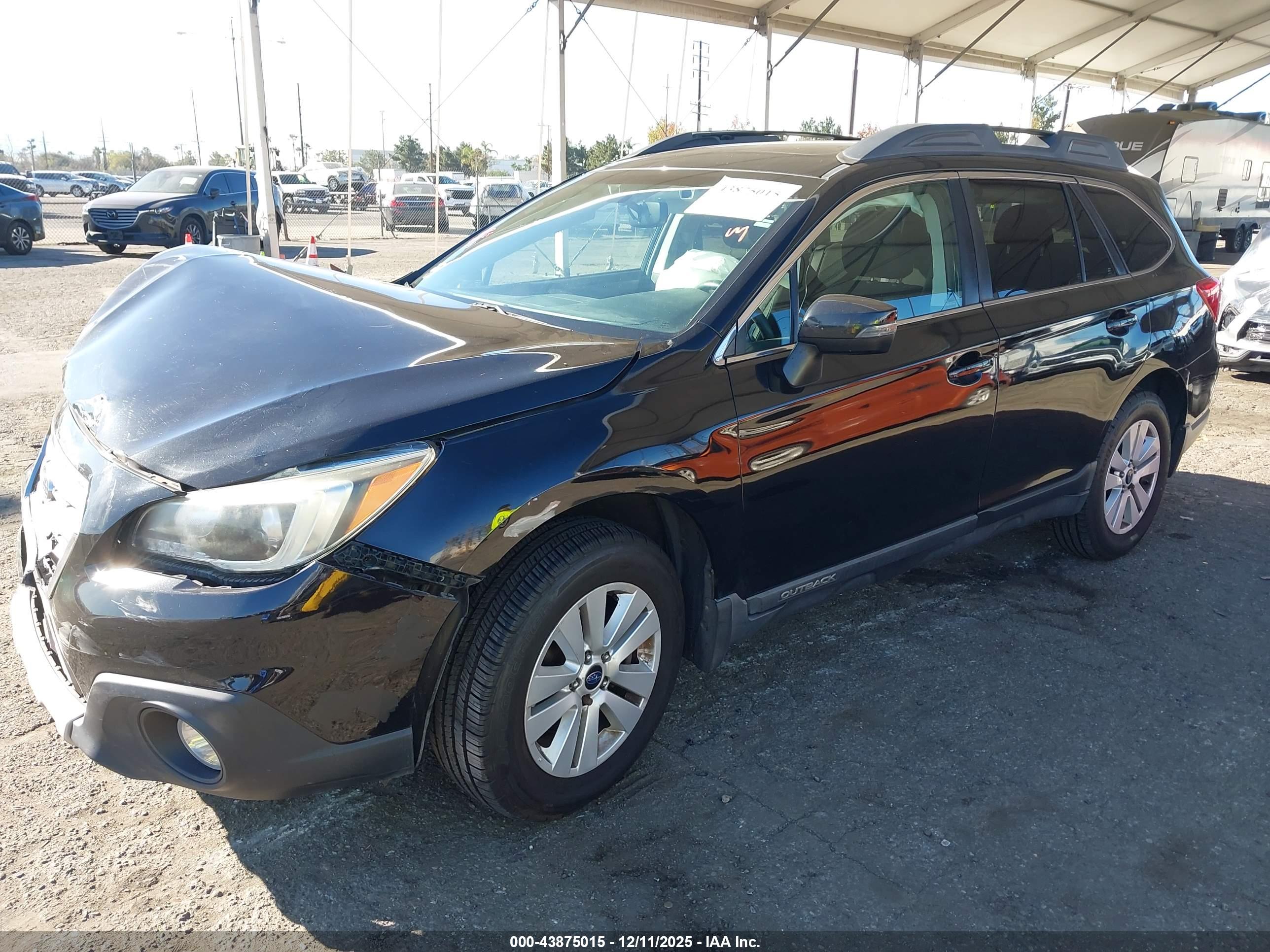SUBARU OUTBACK image 2
