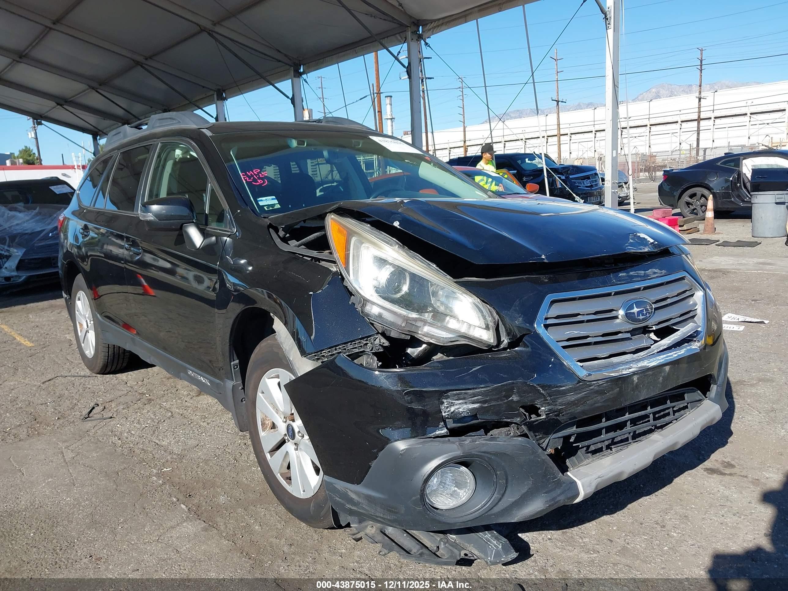 SUBARU OUTBACK image 6