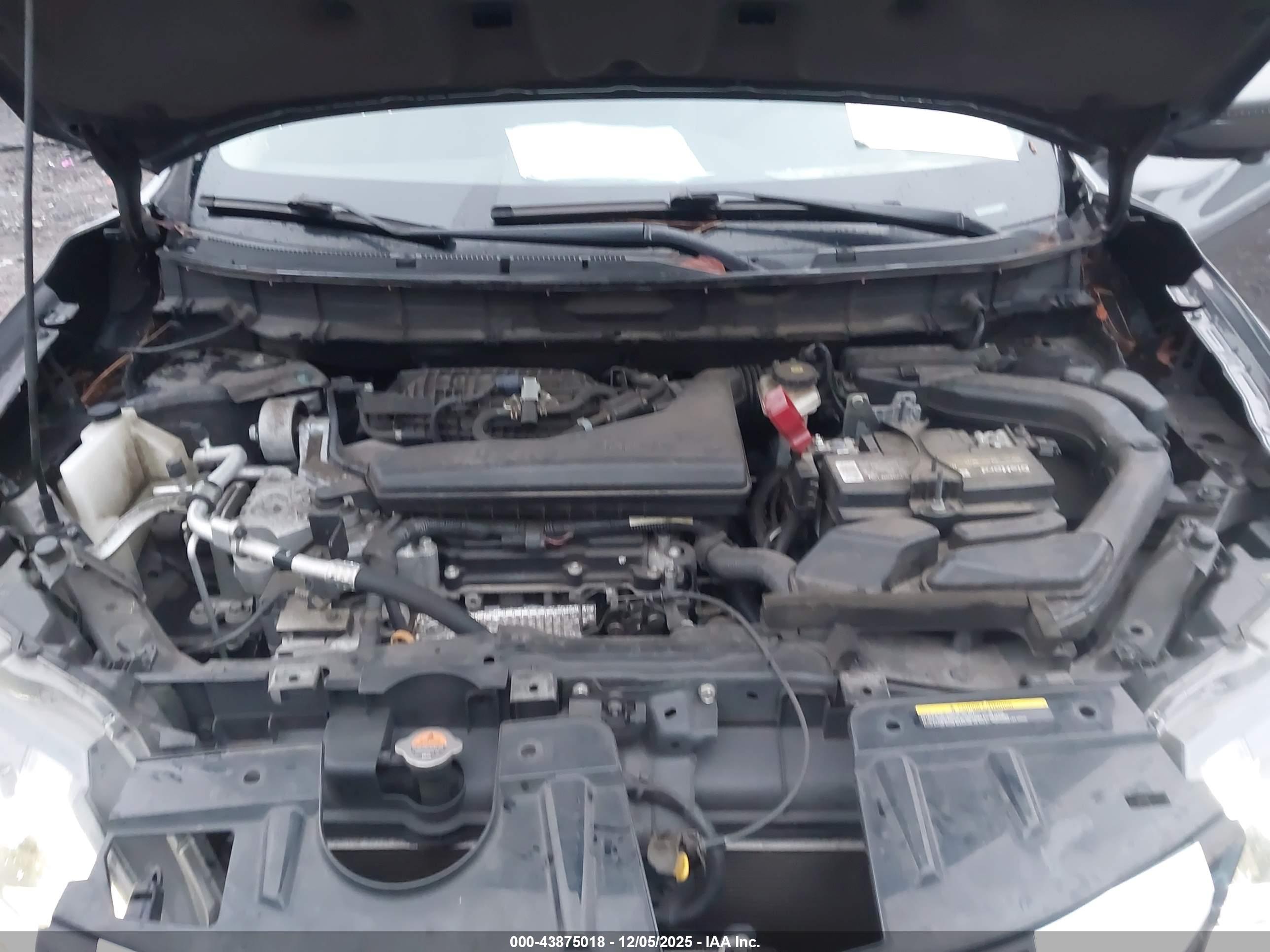 NISSAN ROGUE image 10