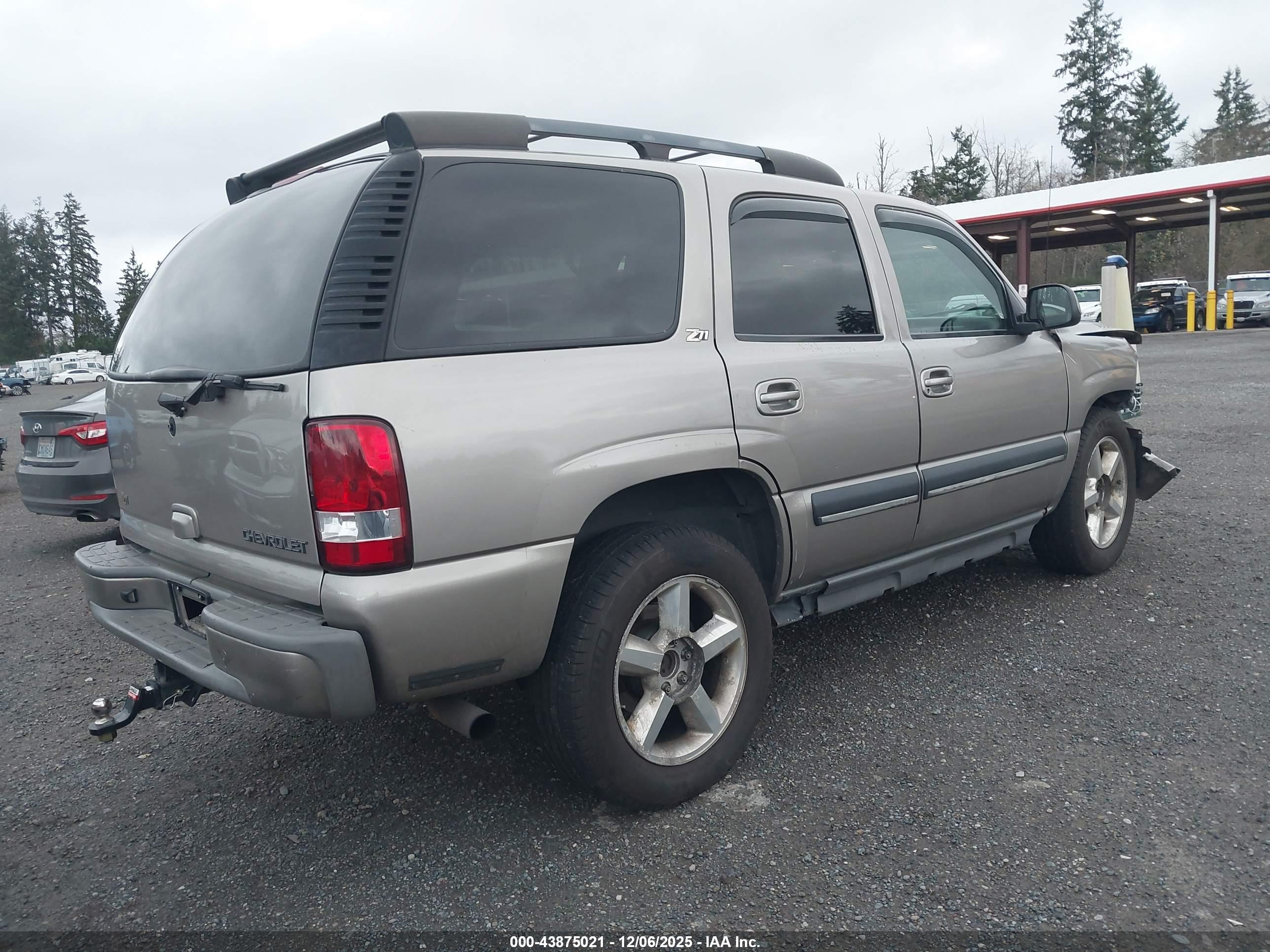 CHEVROLET TAHOE image 4