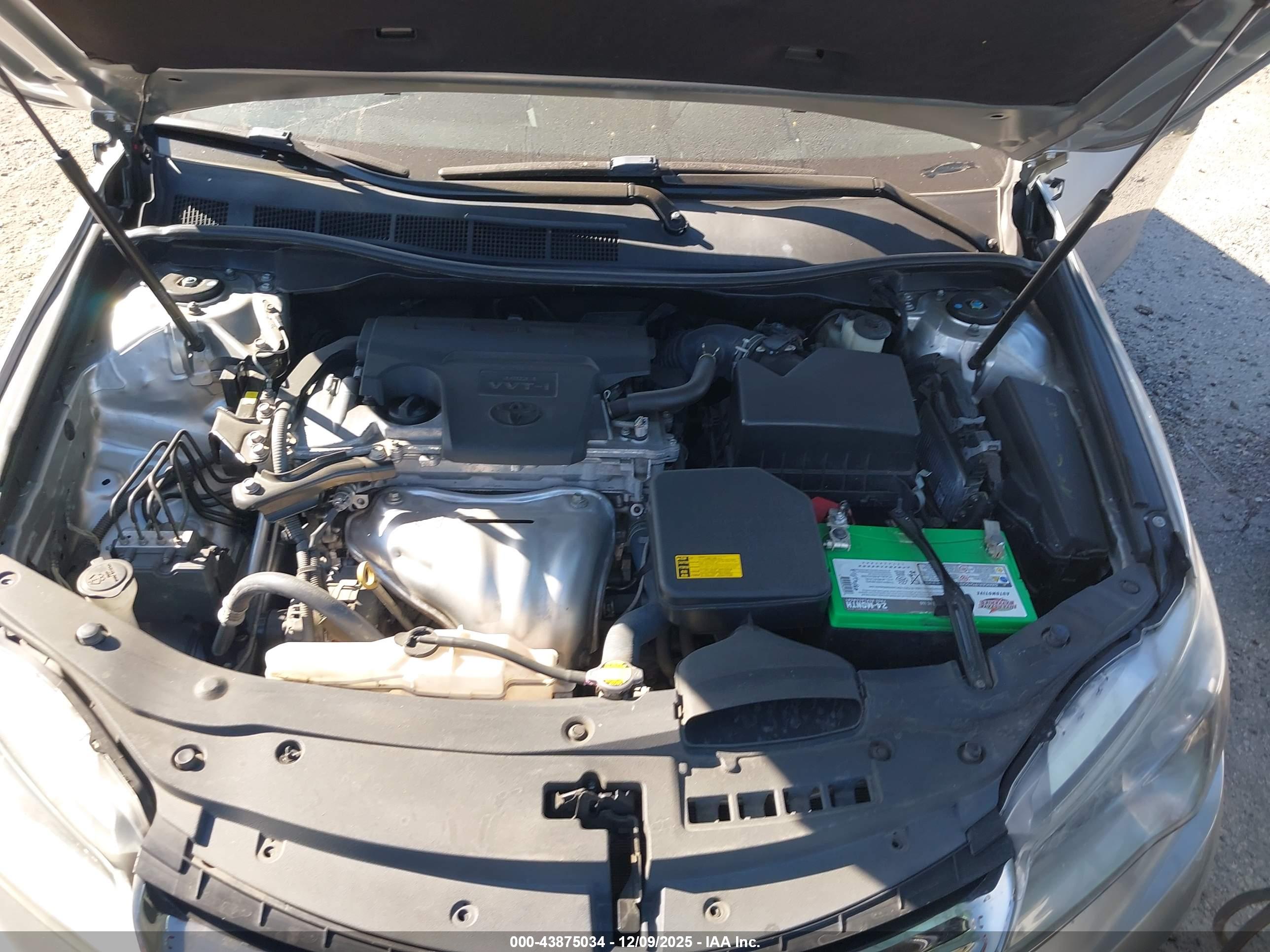 TOYOTA CAMRY image 10