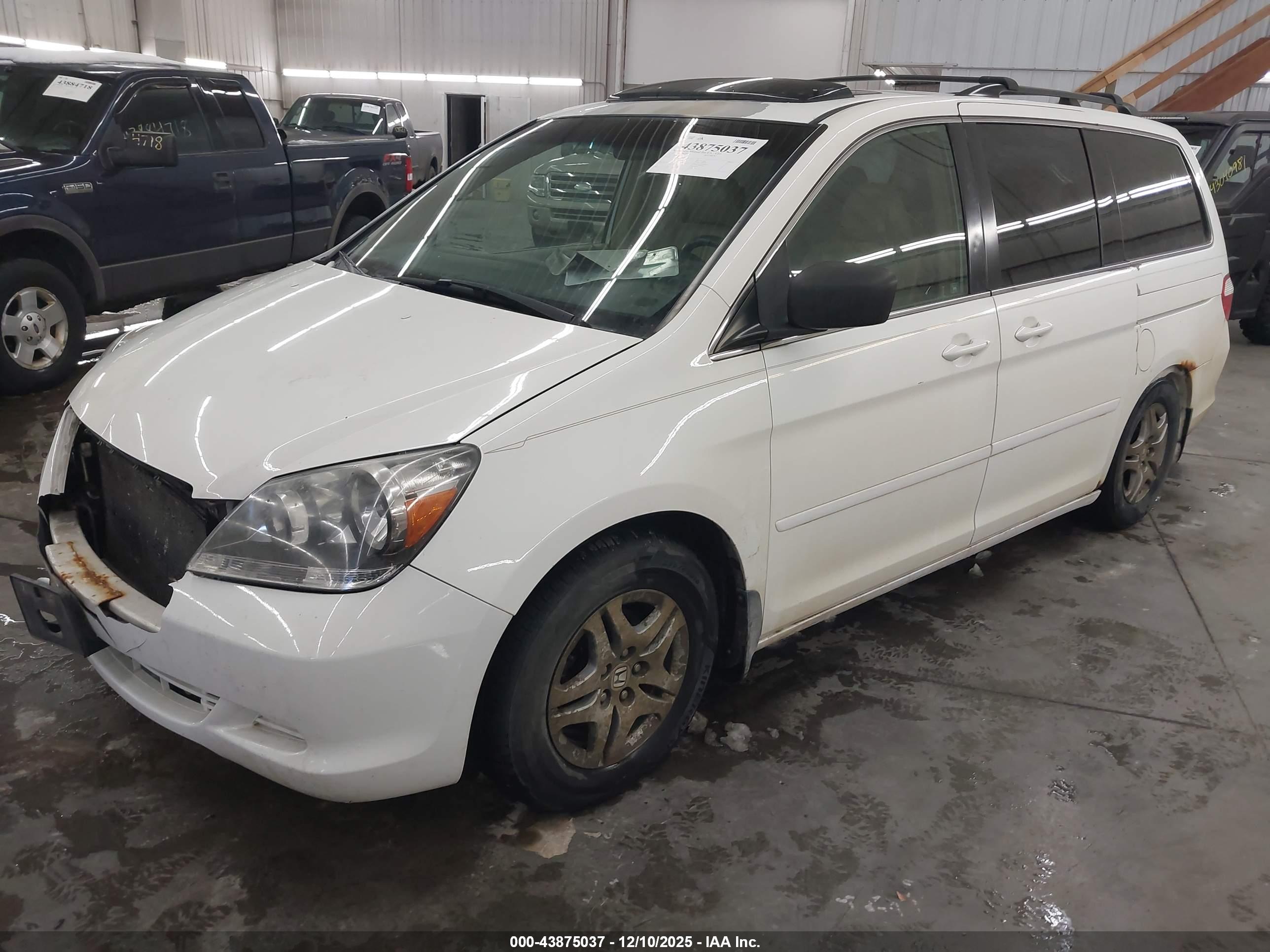 HONDA ODYSSEY image 2