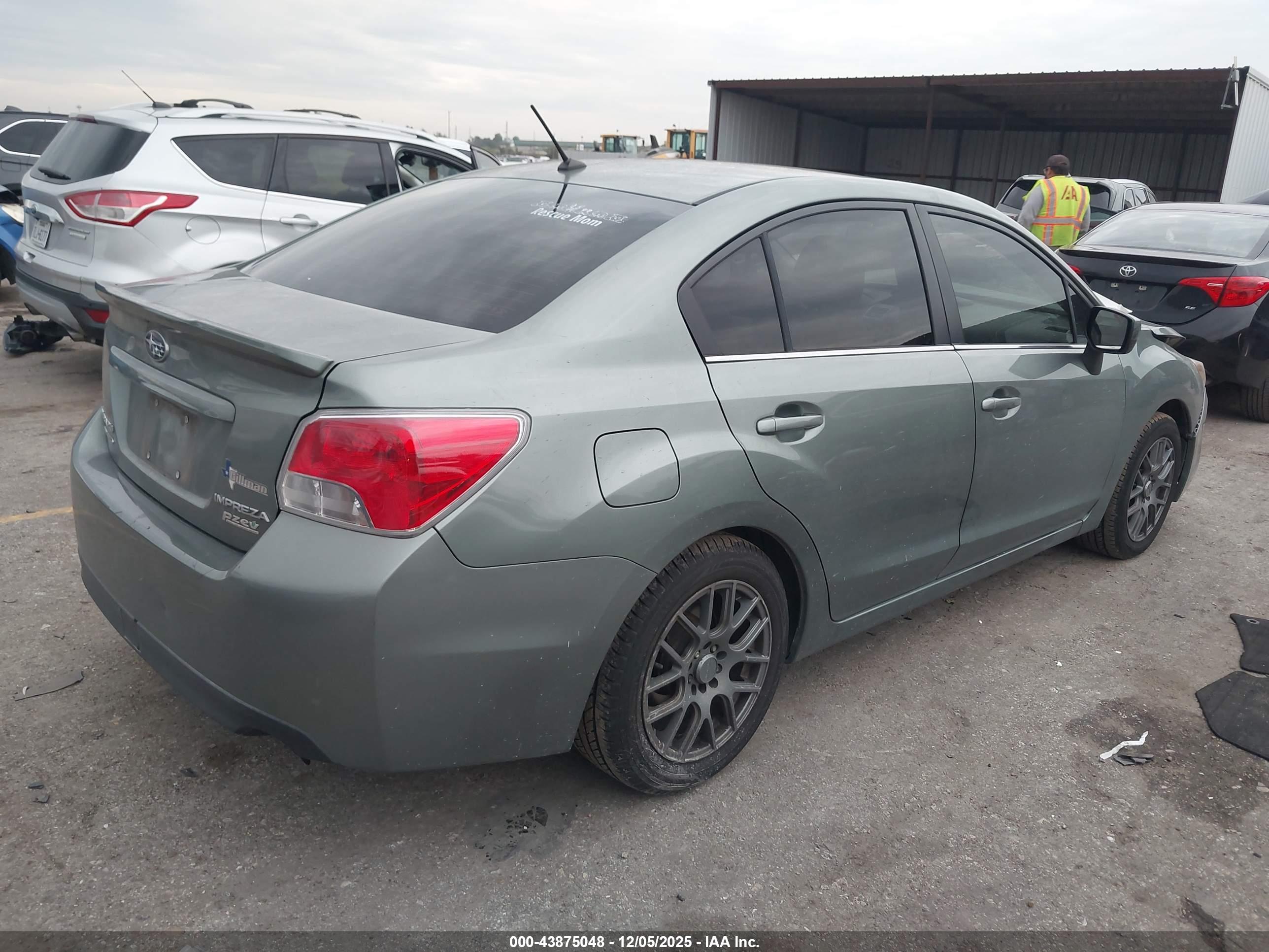 SUBARU IMPREZA image 4