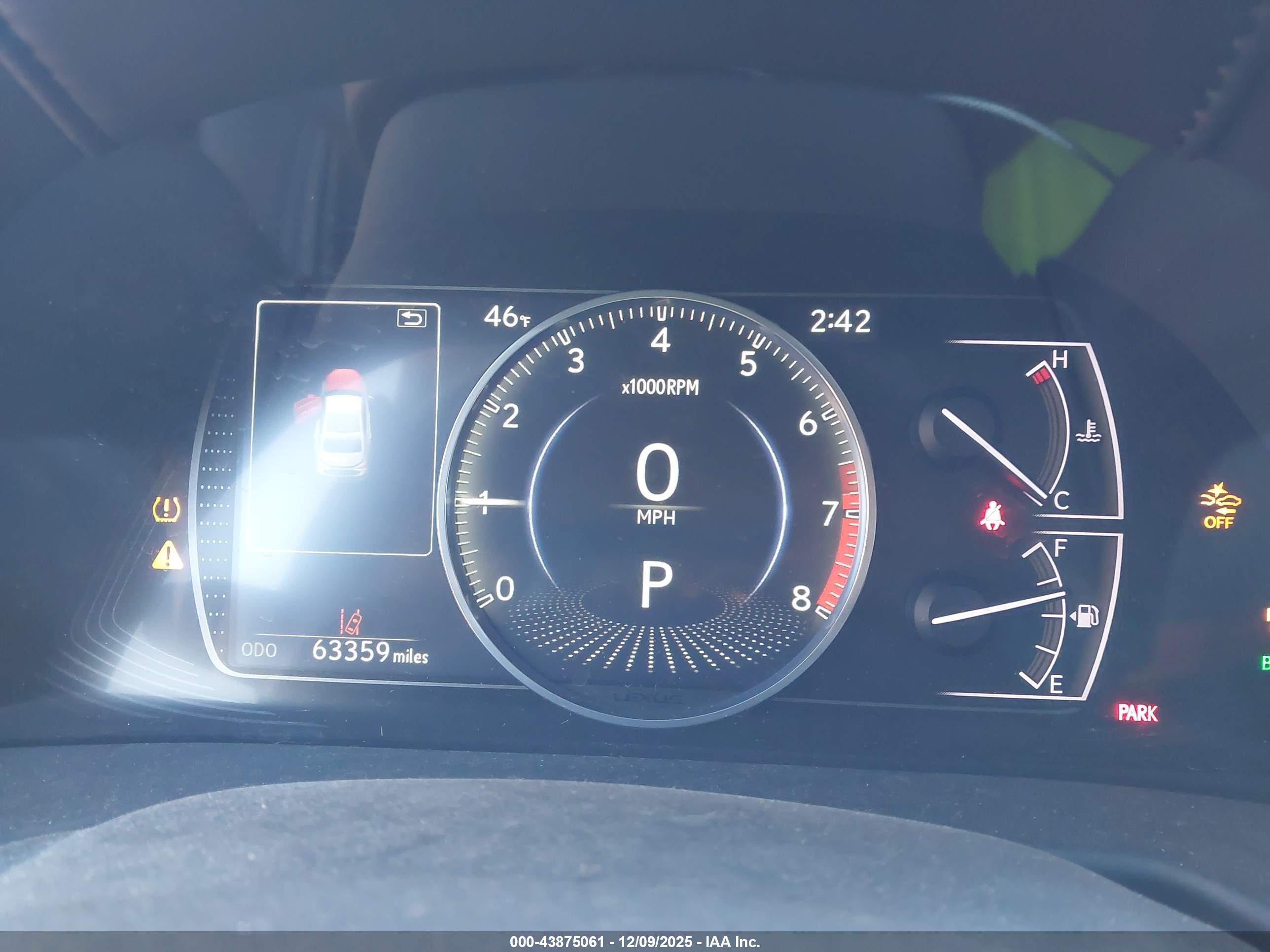 LEXUS ES image 7