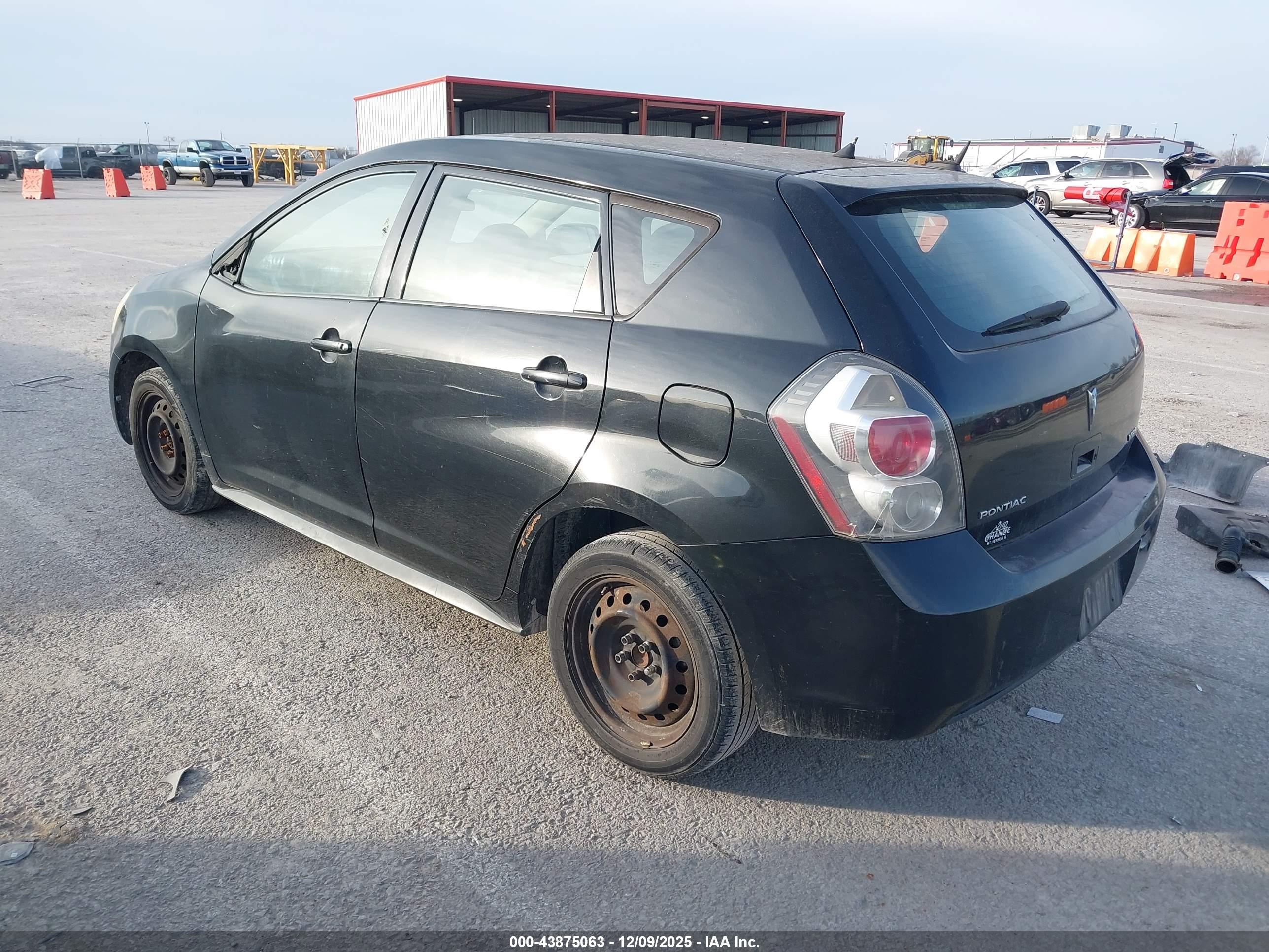 PONTIAC VIBE image 3