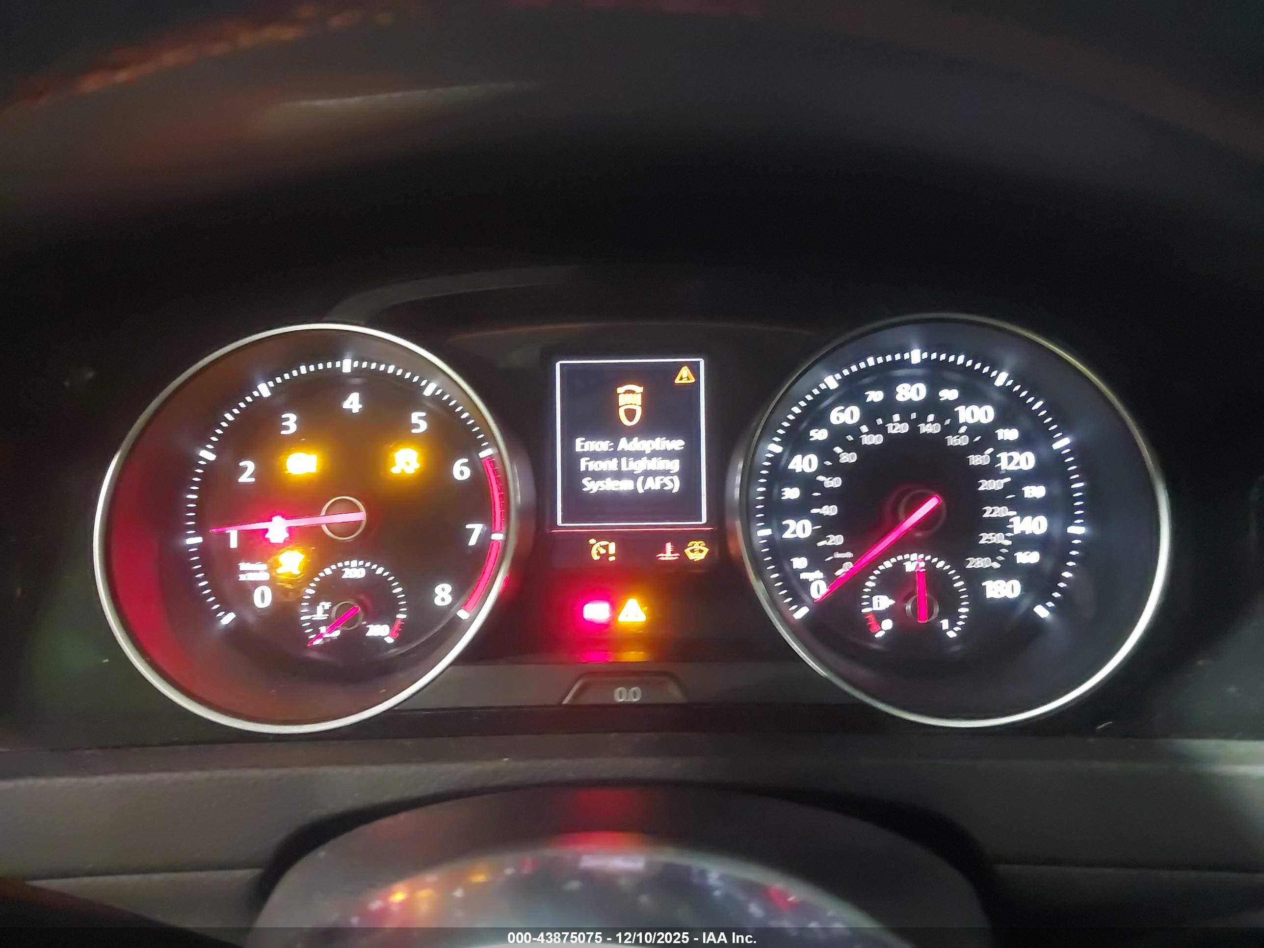 VOLKSWAGEN GOLF image 7