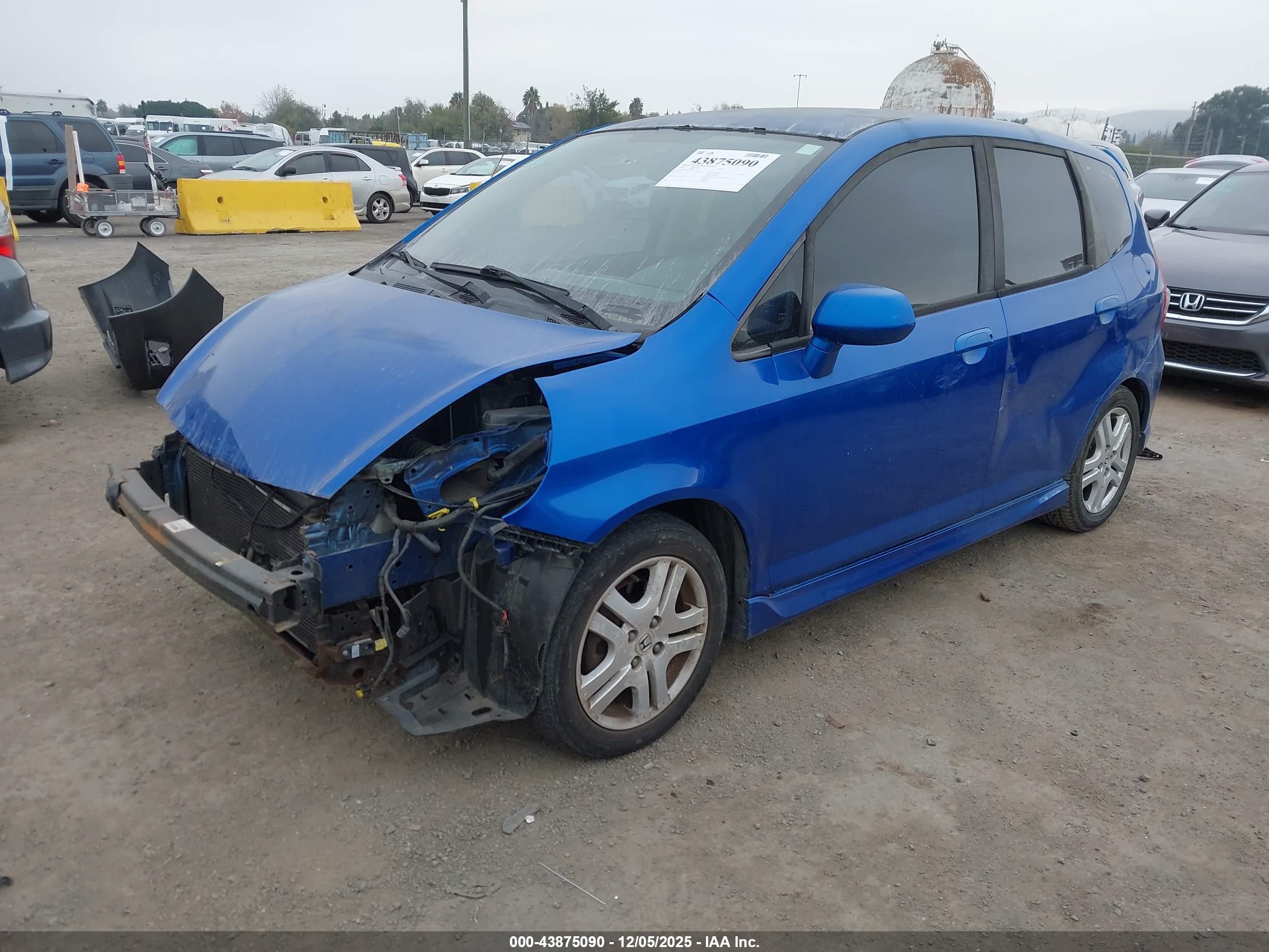 HONDA FIT image 2