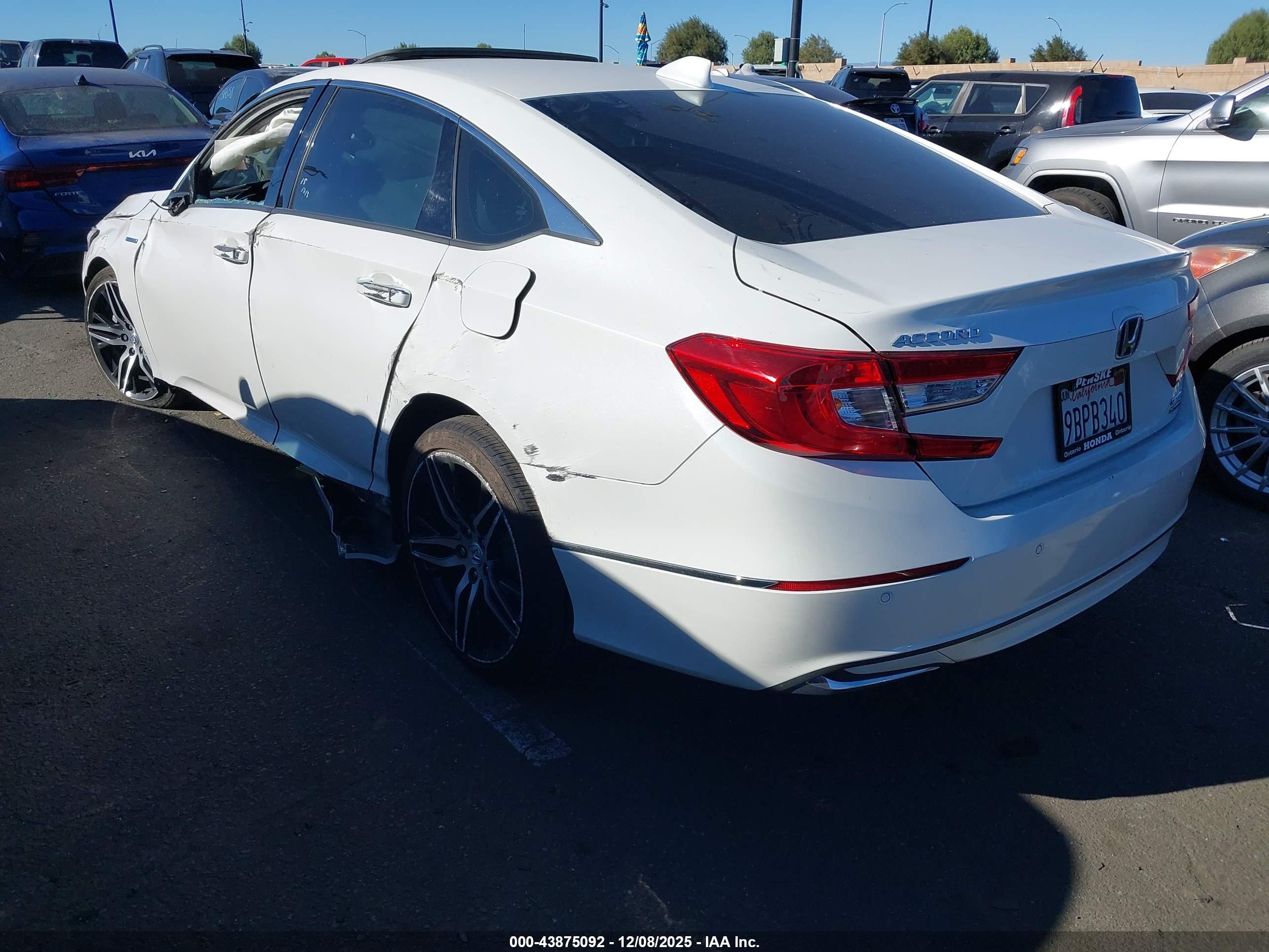 HONDA ACCORD image 3