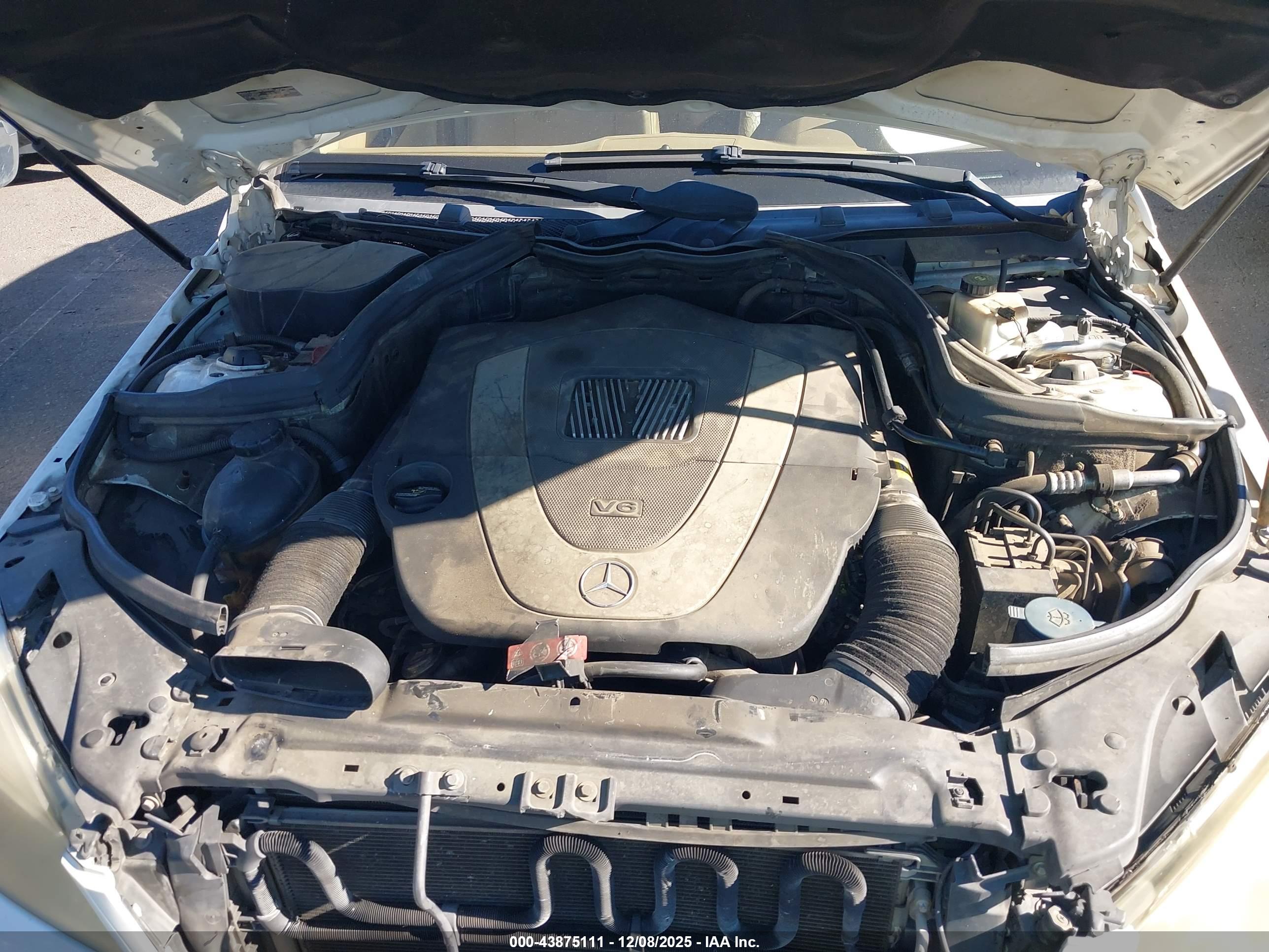 MERCEDES-BENZ C image 10