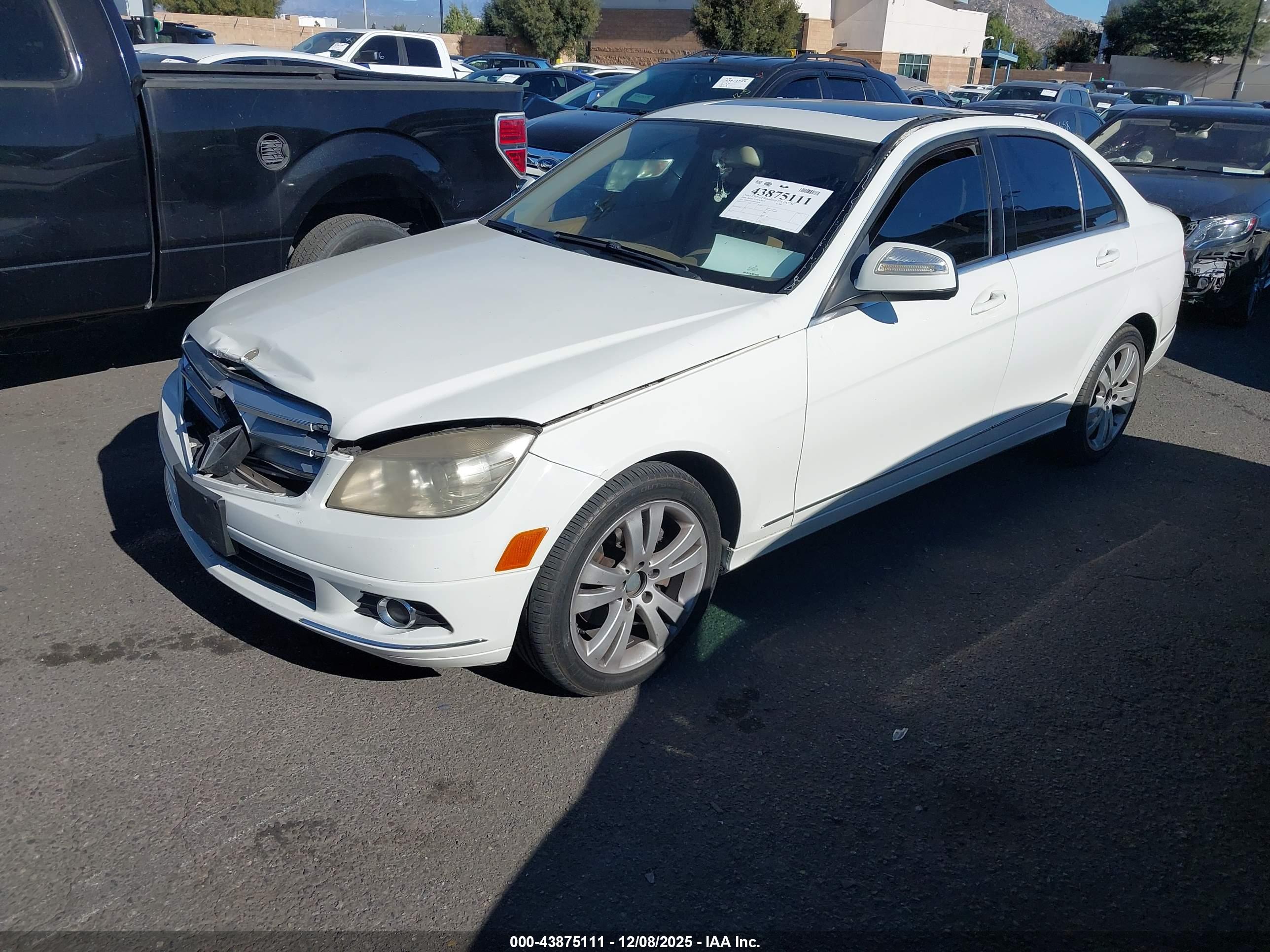 MERCEDES-BENZ C image 2