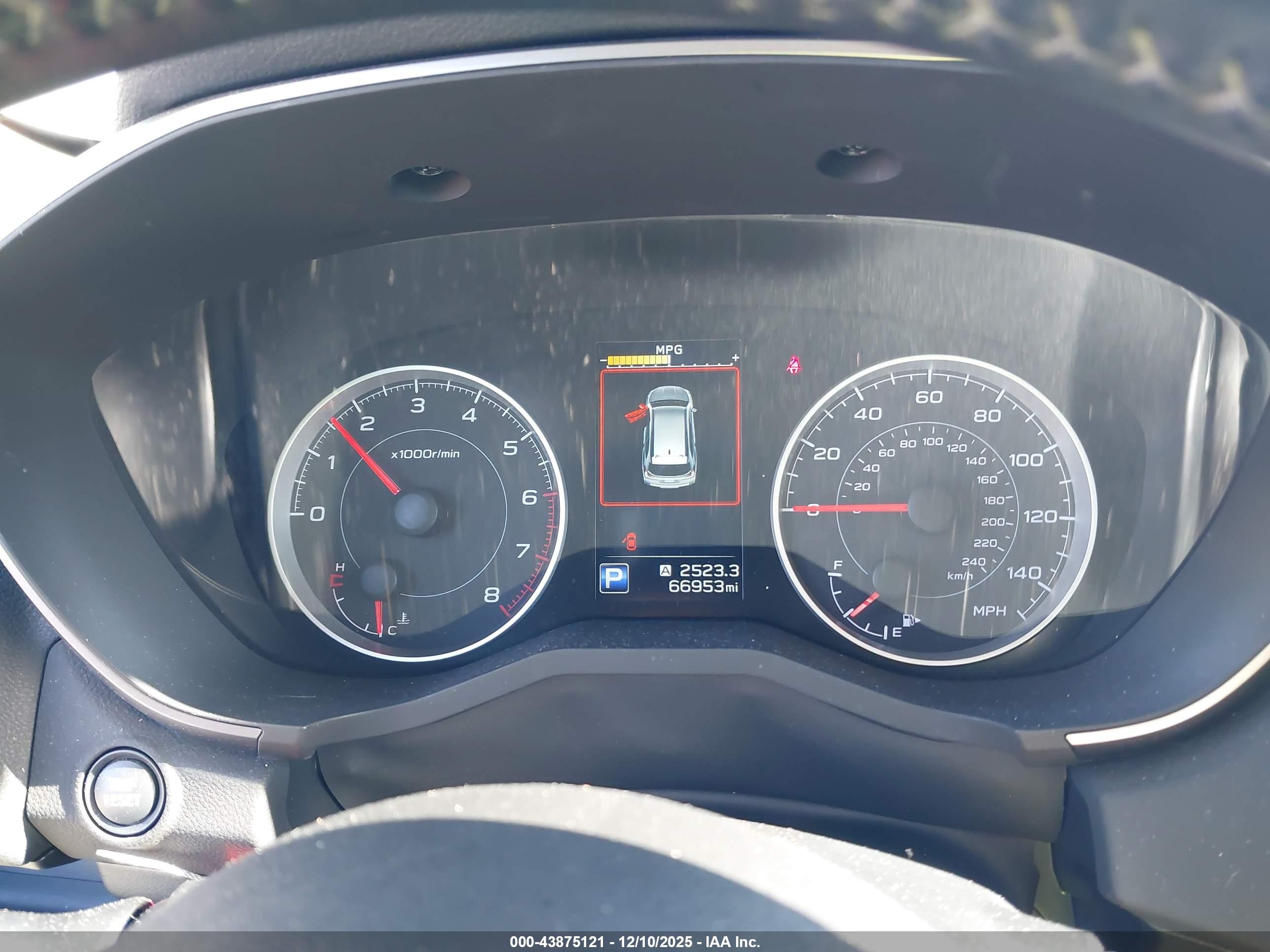 SUBARU ASCENT image 7