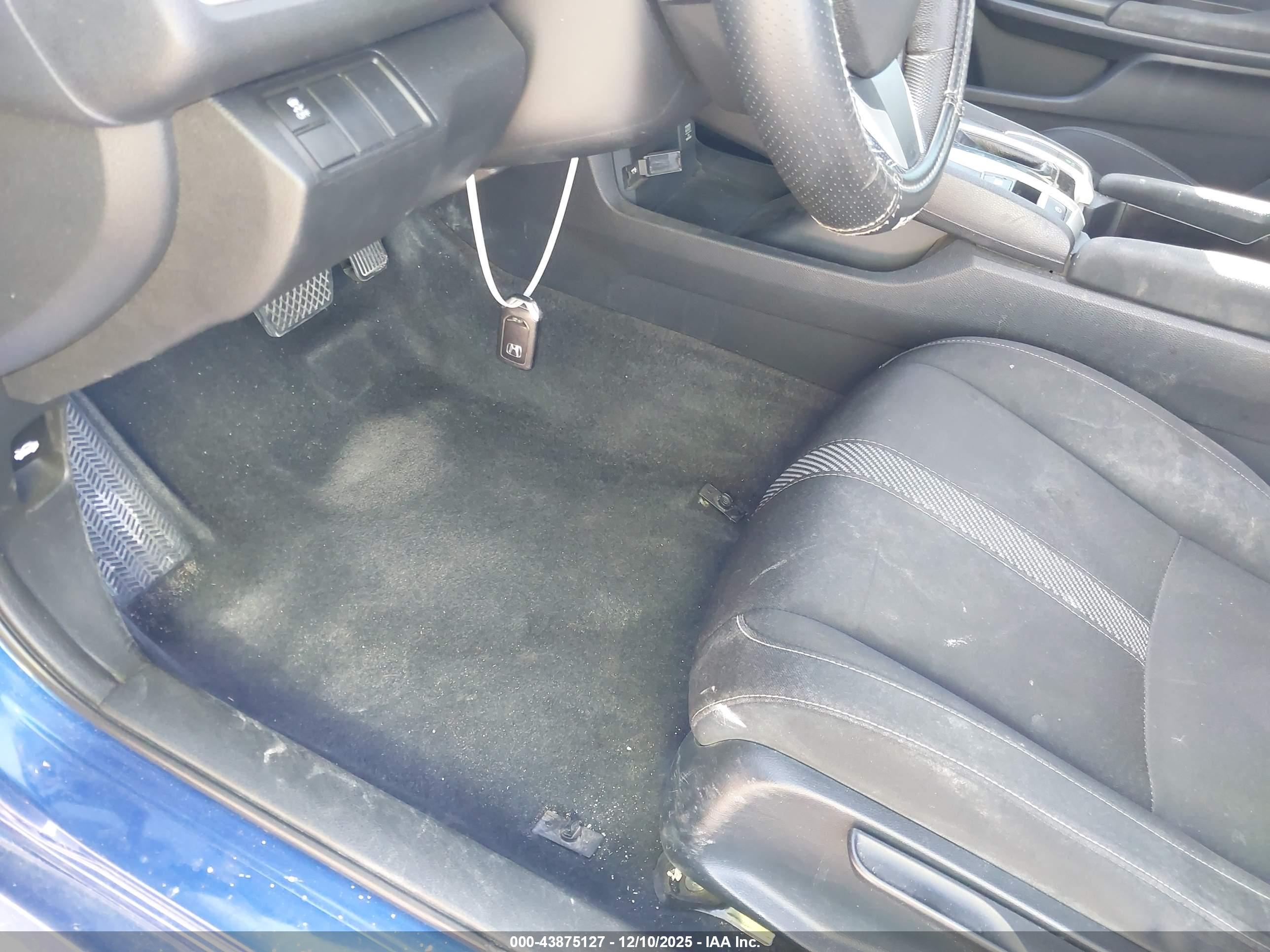 HONDA CIVIC image 11