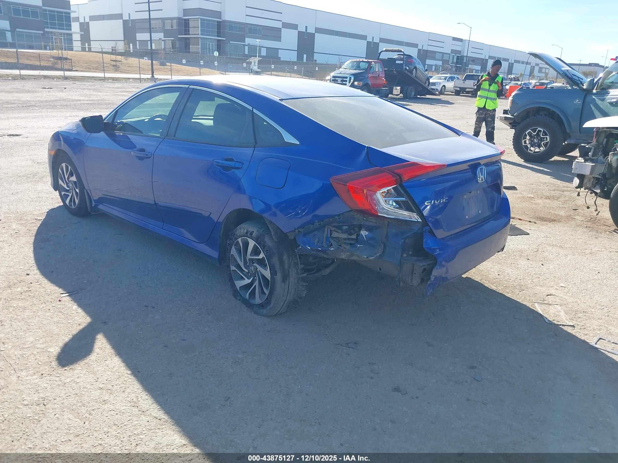 HONDA CIVIC image 3