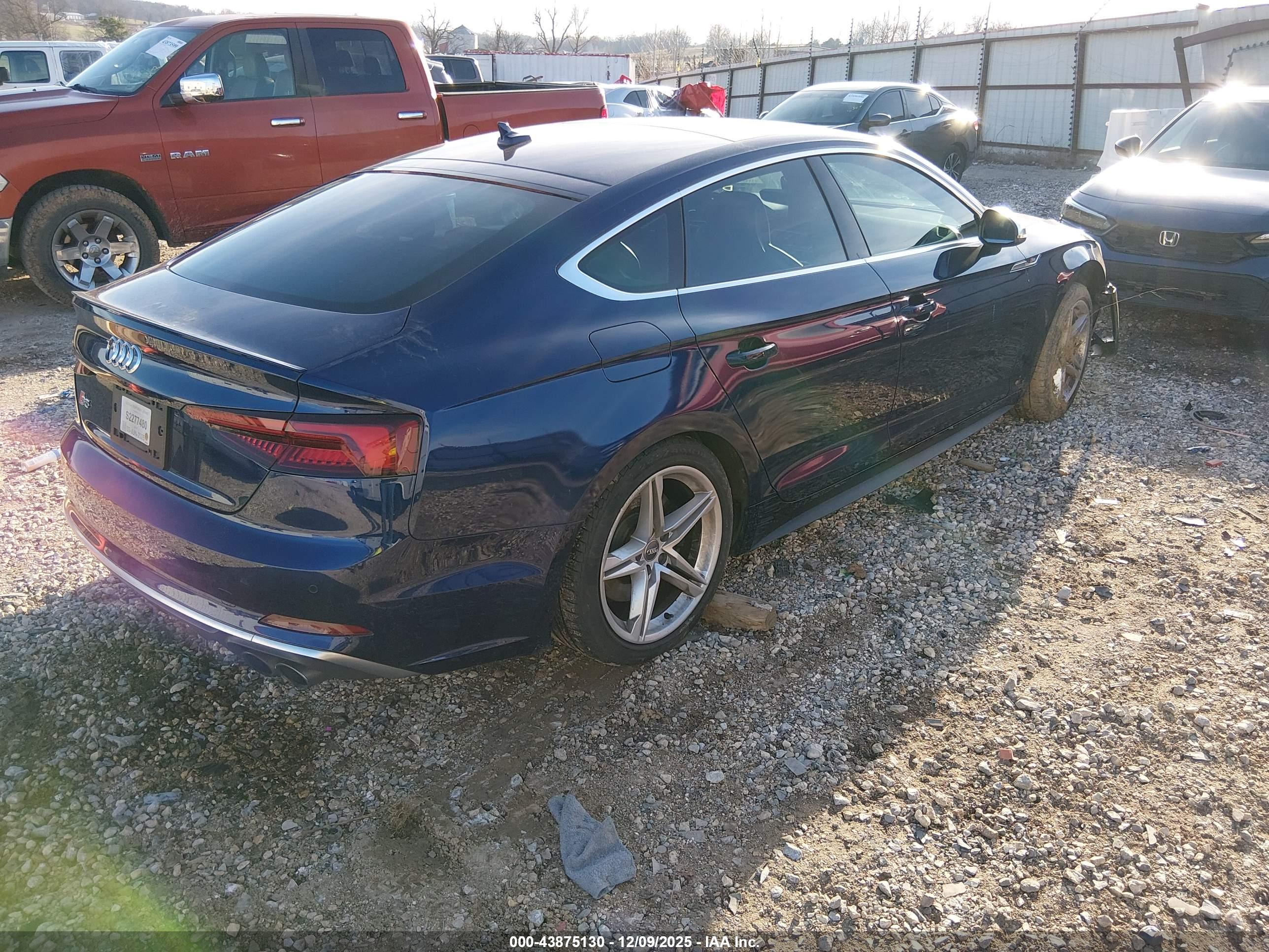 AUDI S5 image 4
