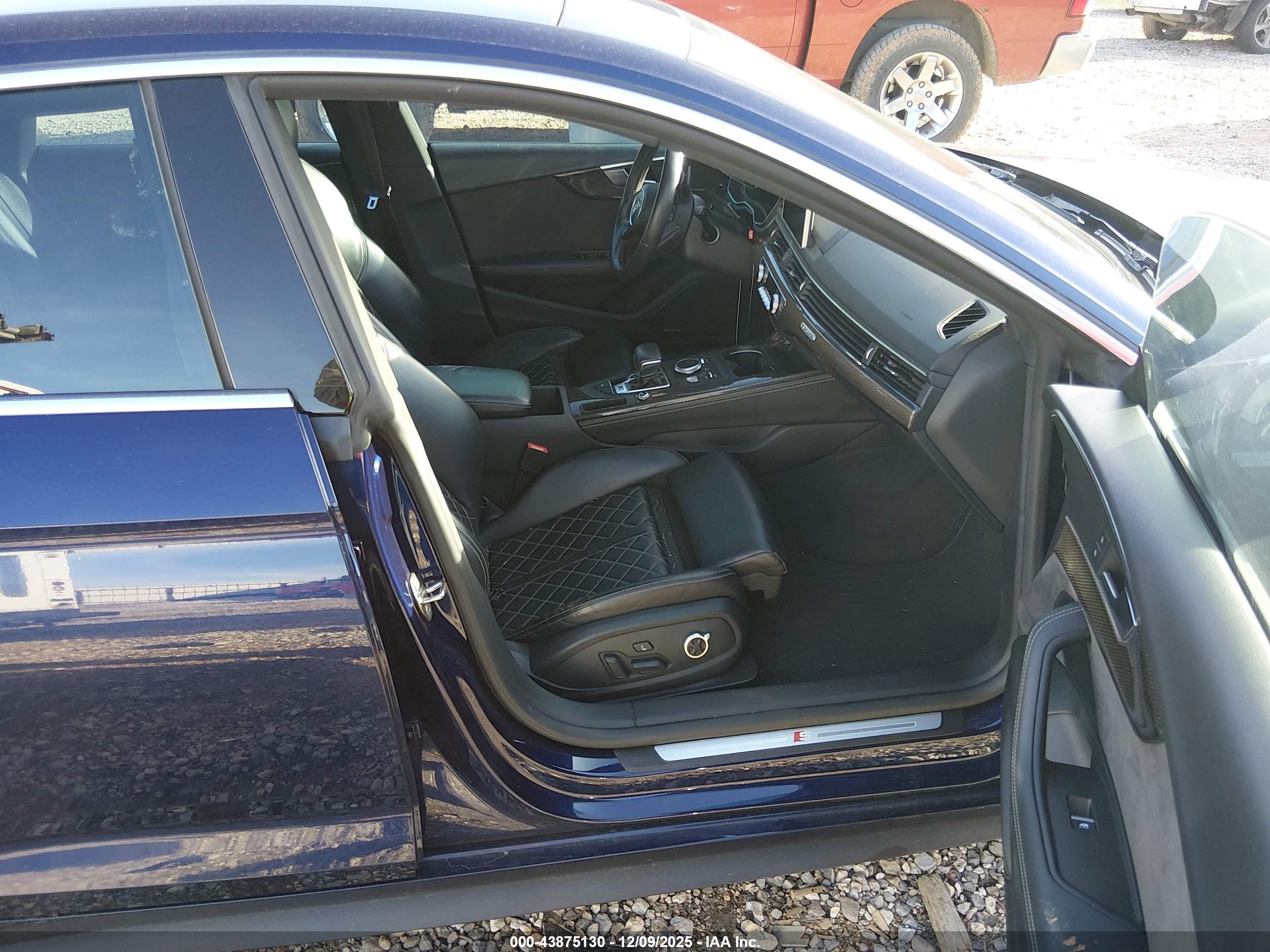 AUDI S5 image 5