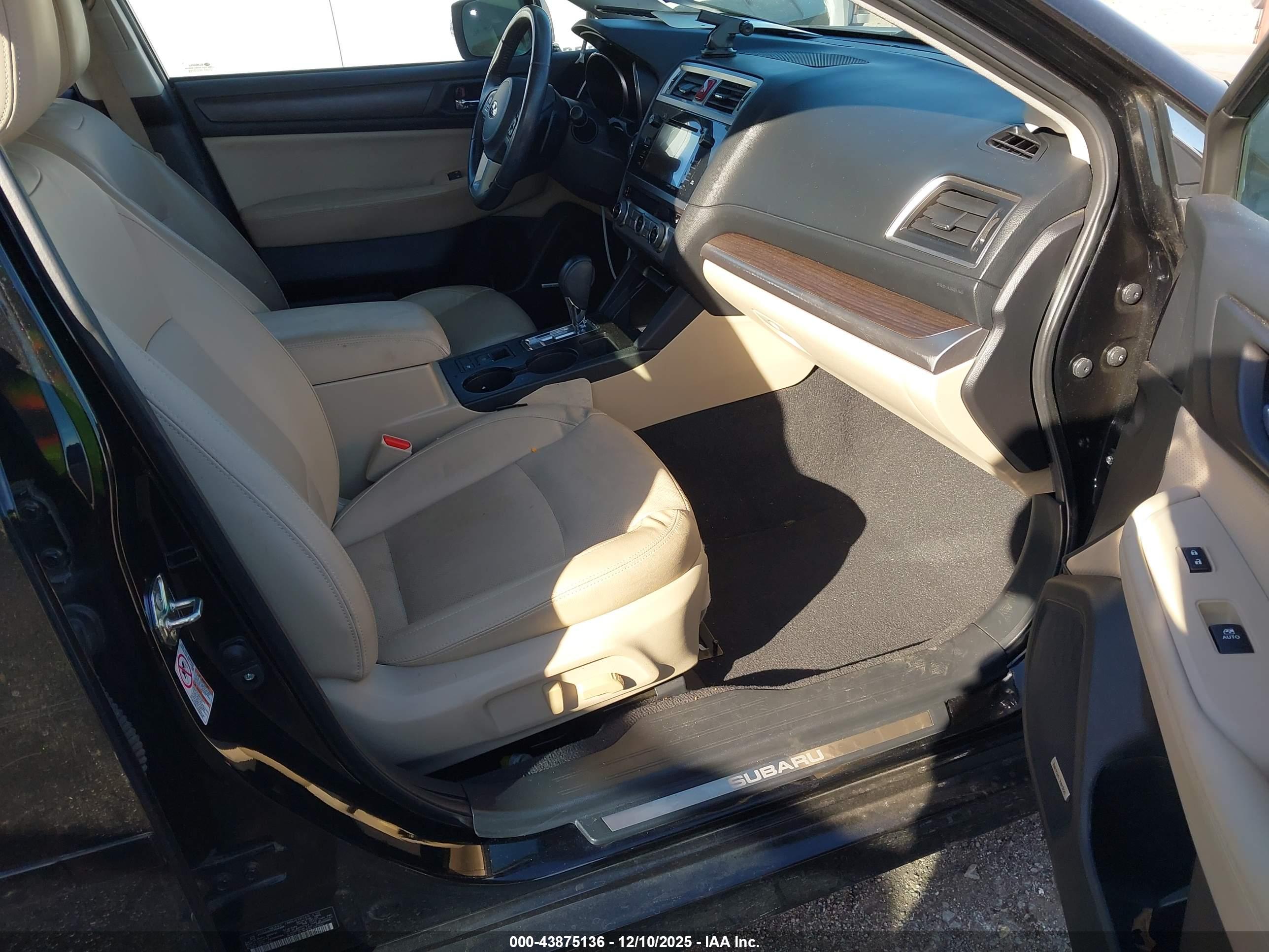 SUBARU LEGACY image 5